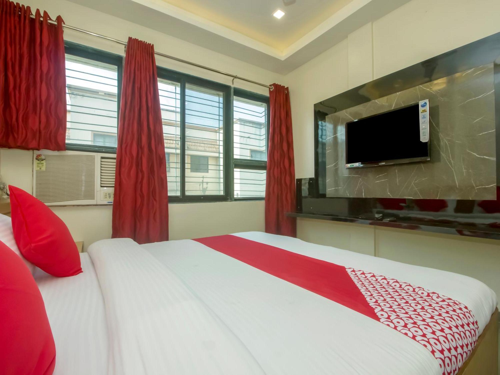 Hotel New Uttam Hira Palace 3*