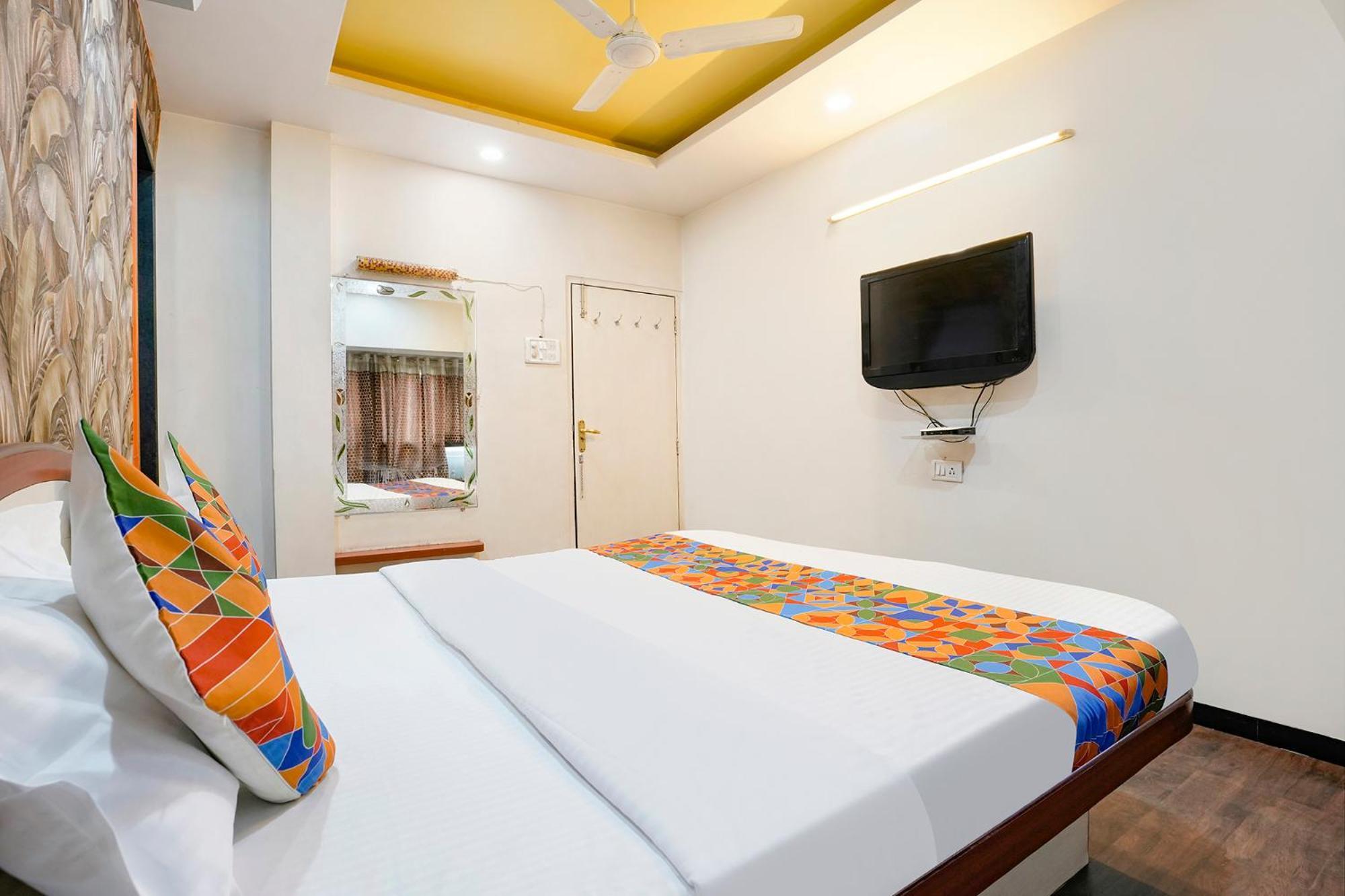 Fabhotel Saroj - Mumbai Naka 3*