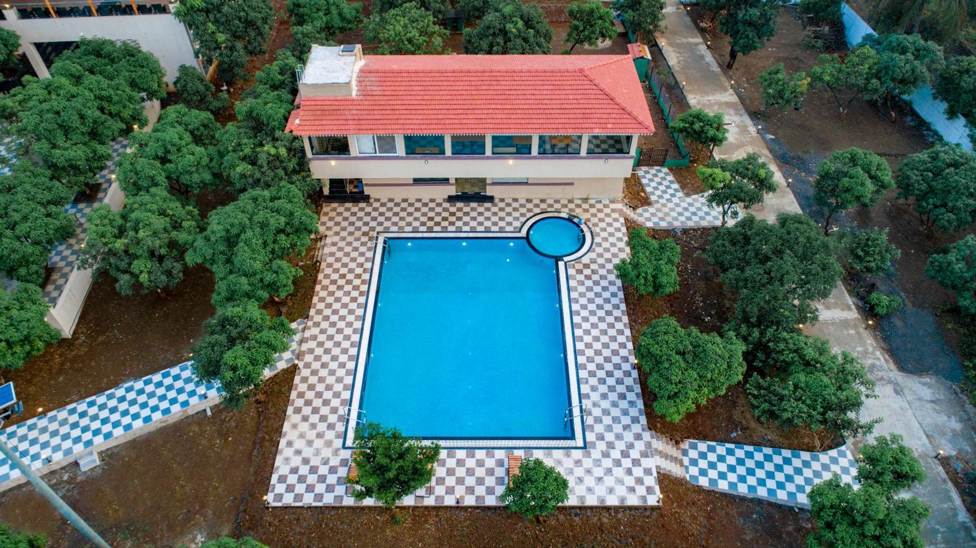 Resort Freesia By Express Nashik