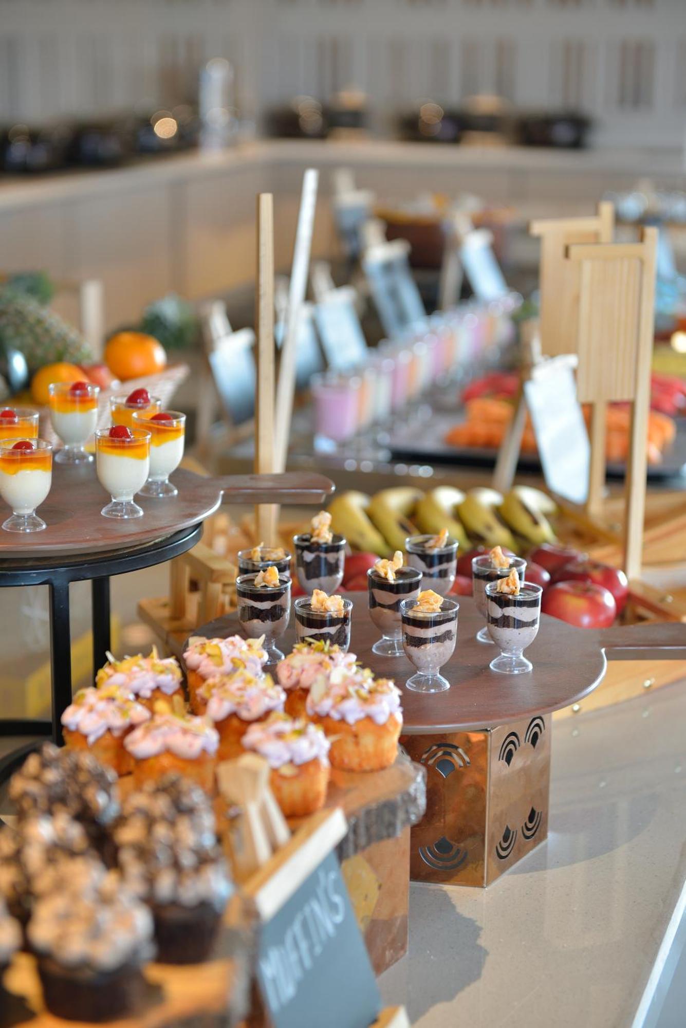 Hotel Treat Center