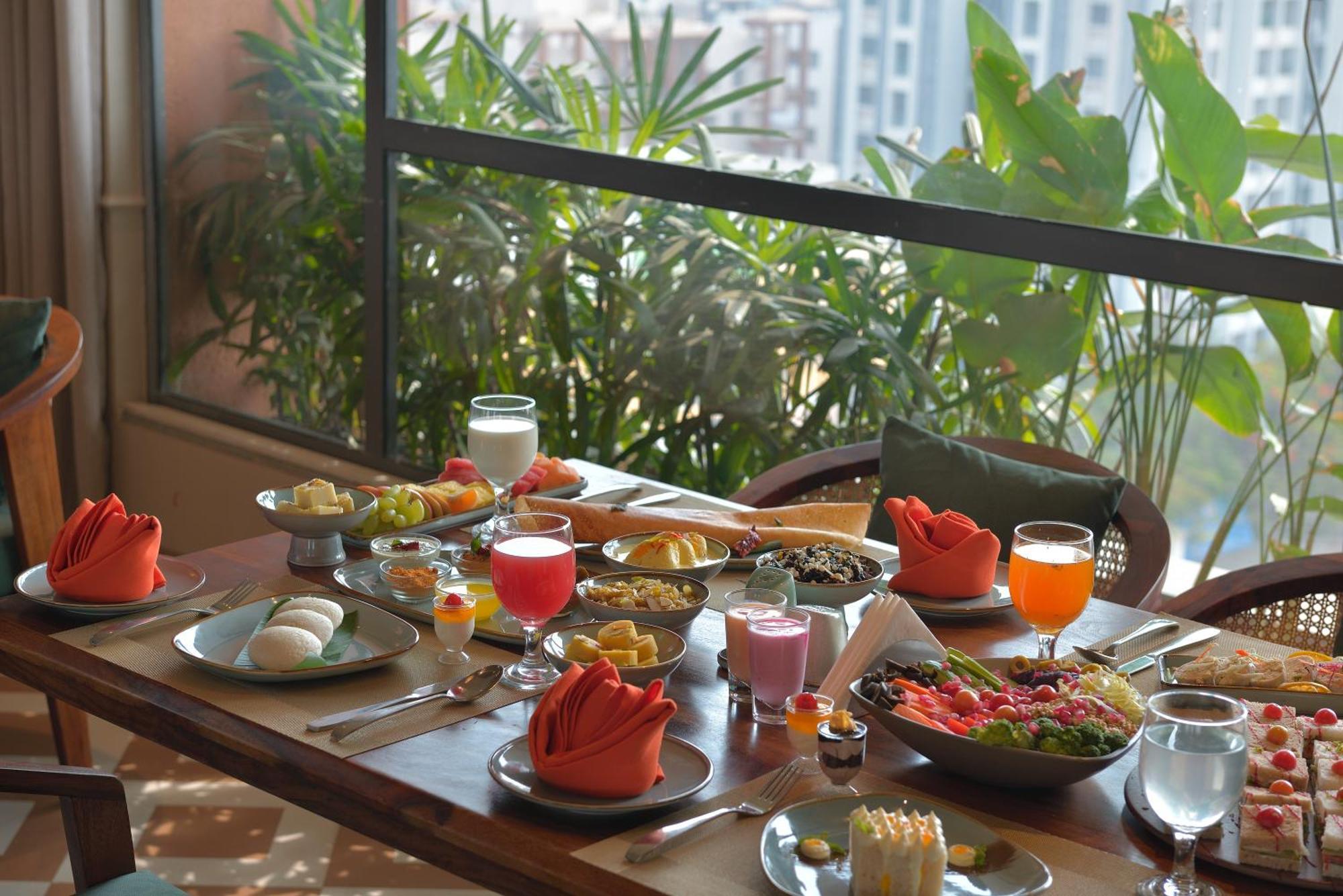 Treat Center Hotel 4*