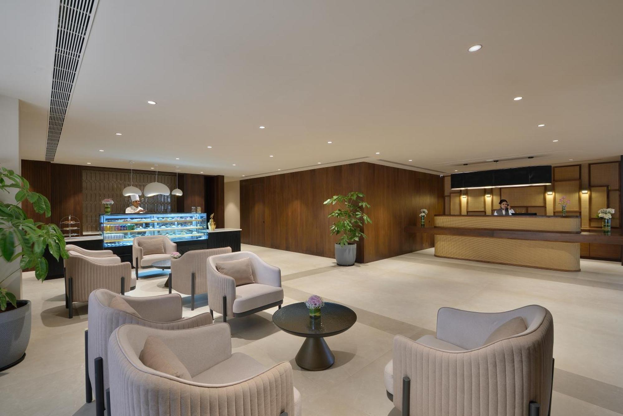 Hotel Treat Center 4*