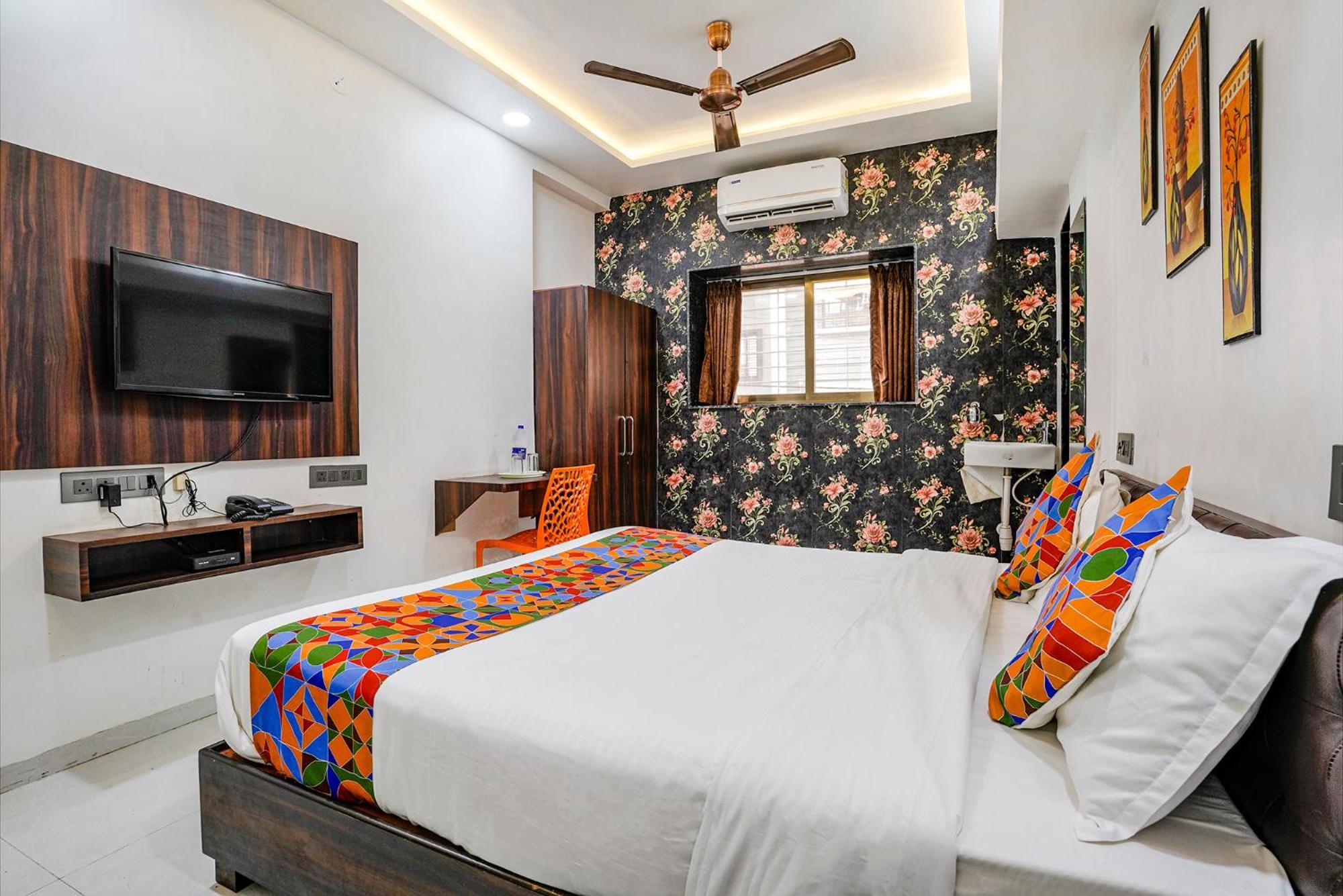 Fabhotel The Regal - Pathardi Phata Hotel 3*