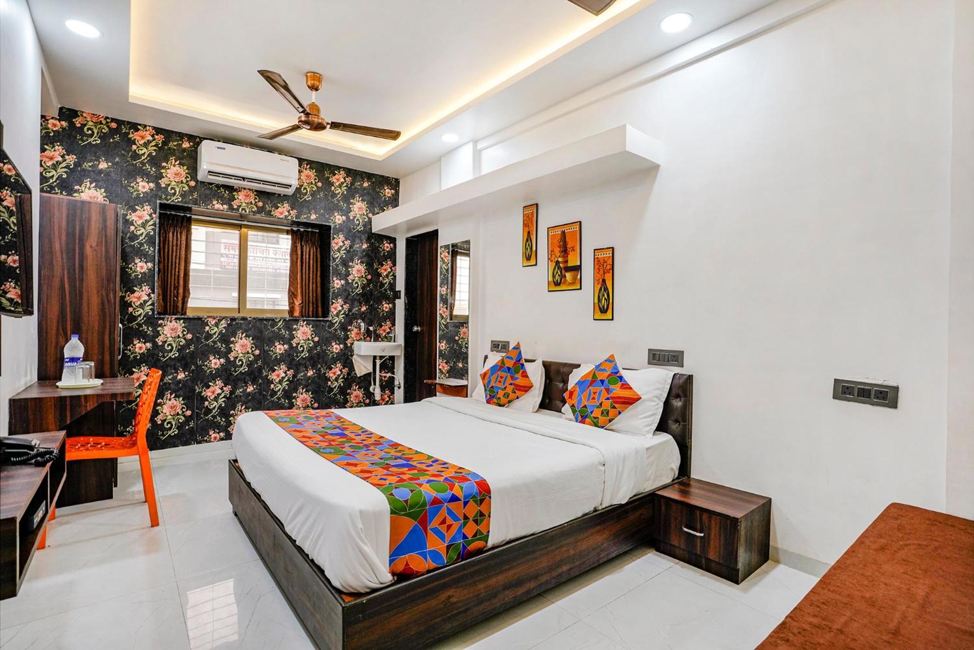 Fabhotel The Regal - Pathardi Phata 3*