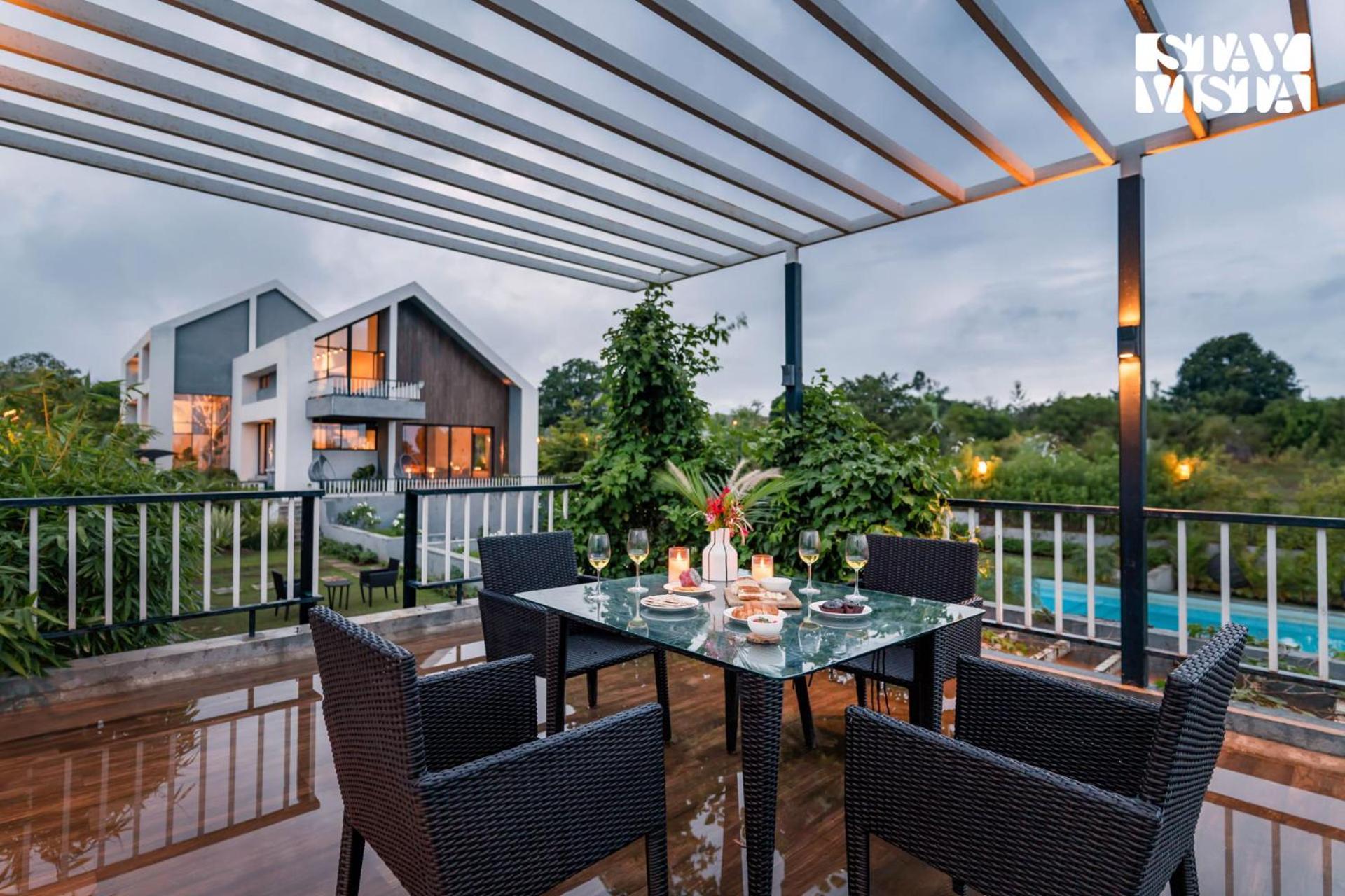 Stayvista At The Rainfield With Gazebo & Lawn *