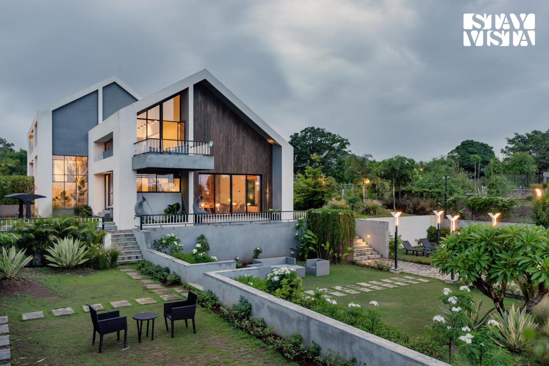 Stayvista At The Rainfield With Gazebo & Lawn Villa *