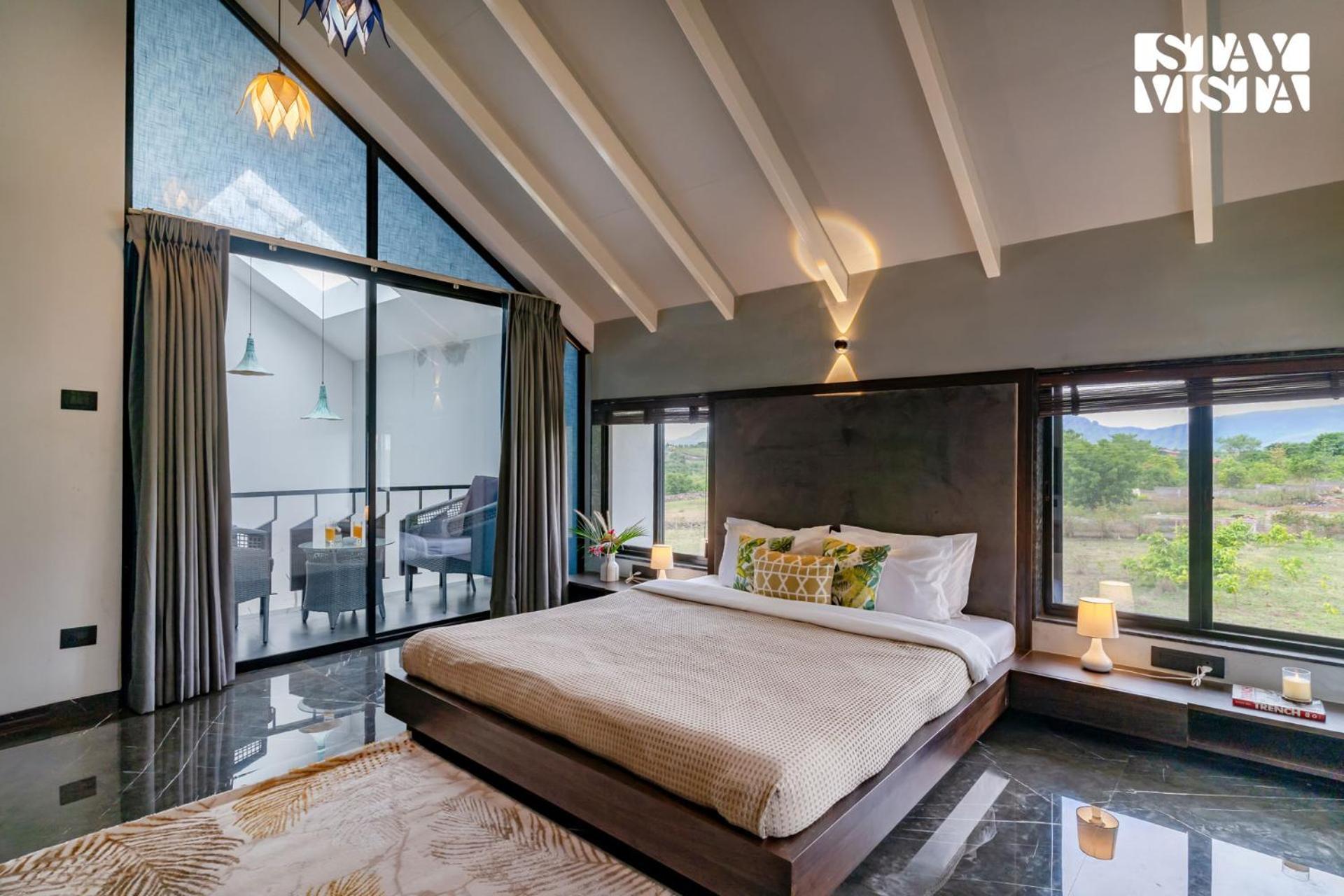 Stayvista At The Rainfield With Gazebo & Lawn Nashik