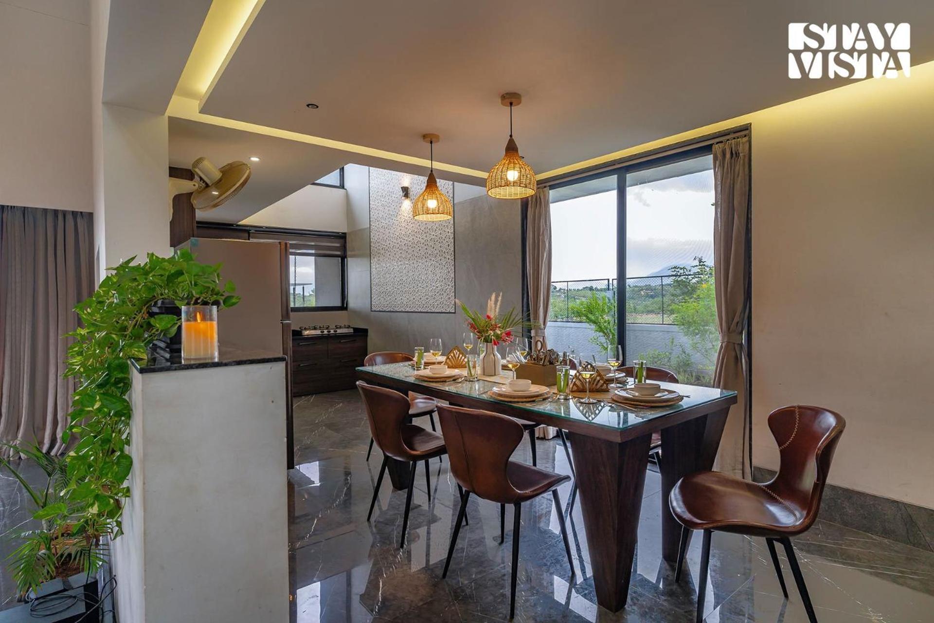 Stayvista At The Rainfield With Gazebo & Lawn Nashik