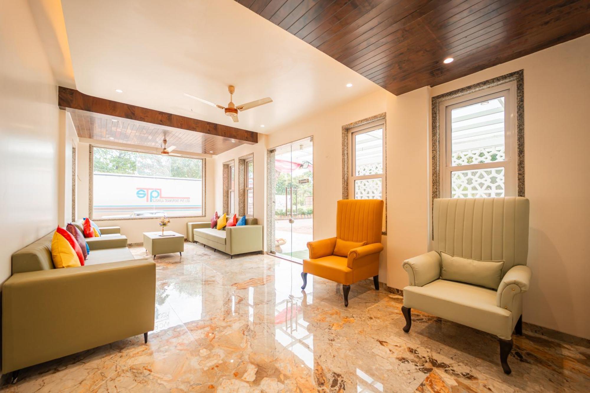 Hotel Treebo Sai Rekha 3*