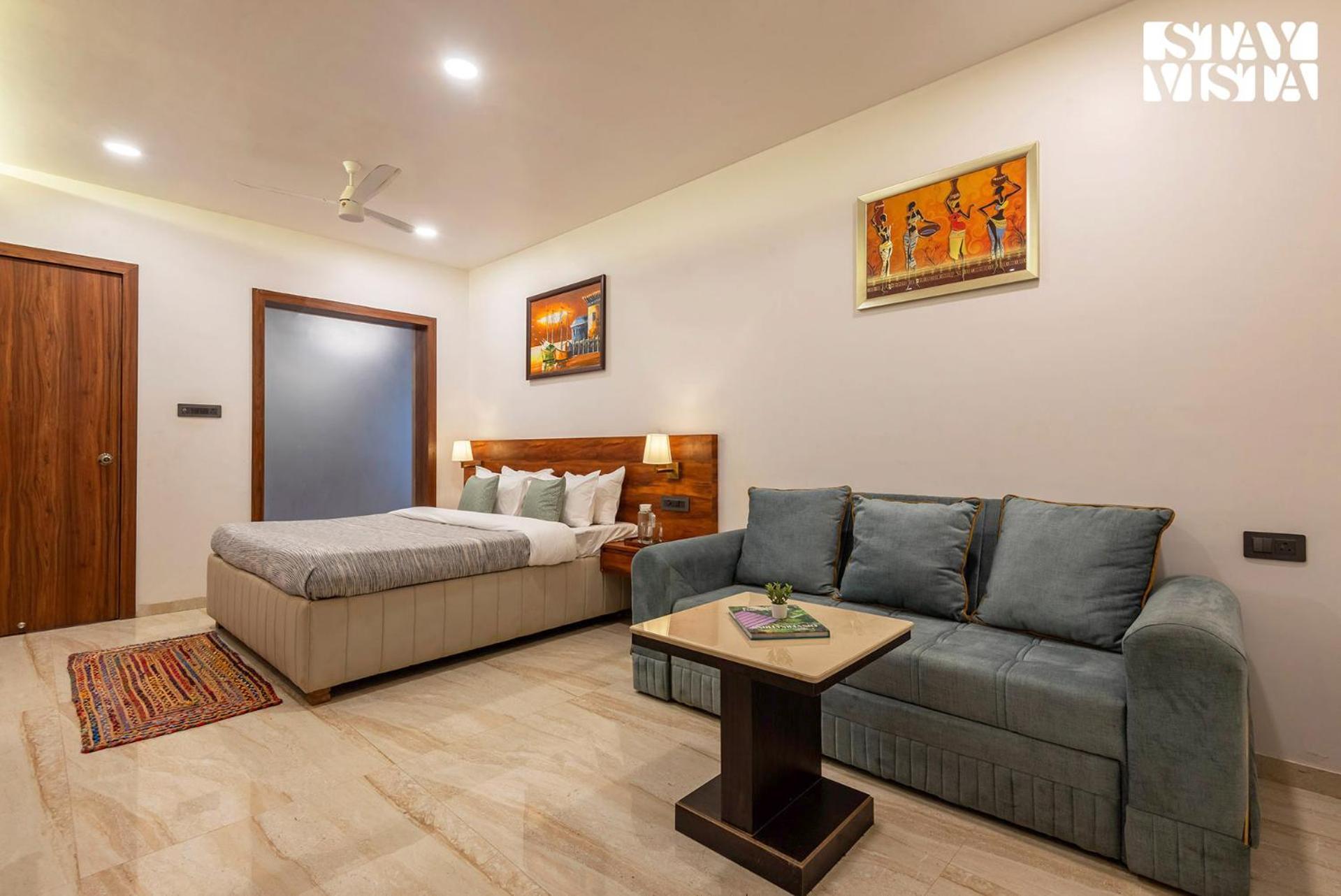 Stayvista At Whispering Meadows - Pool, Ac & View