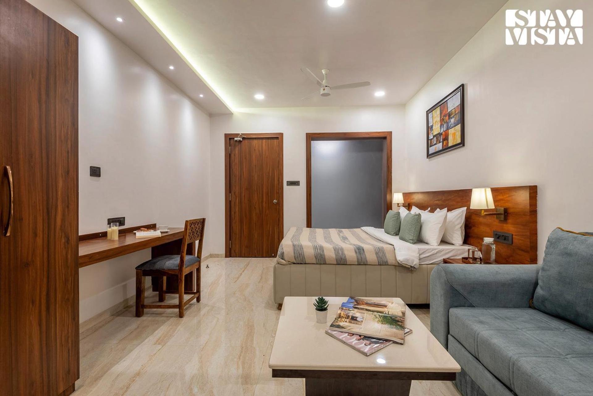 Stayvista At Whispering Meadows - Pool, Ac & View *