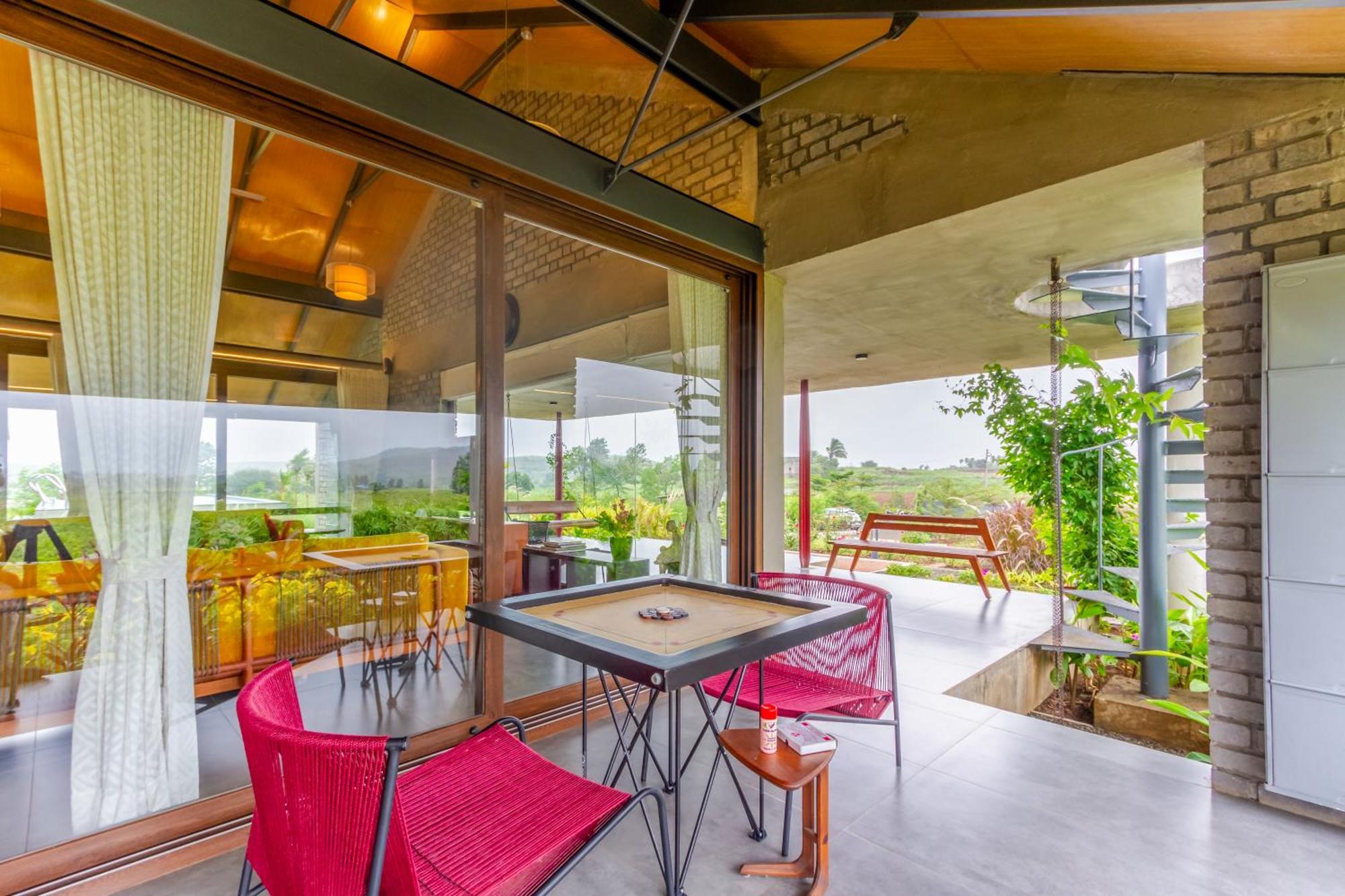 Villa Saffronstays Ashfield - An Eco-luxe 5-bdr In *