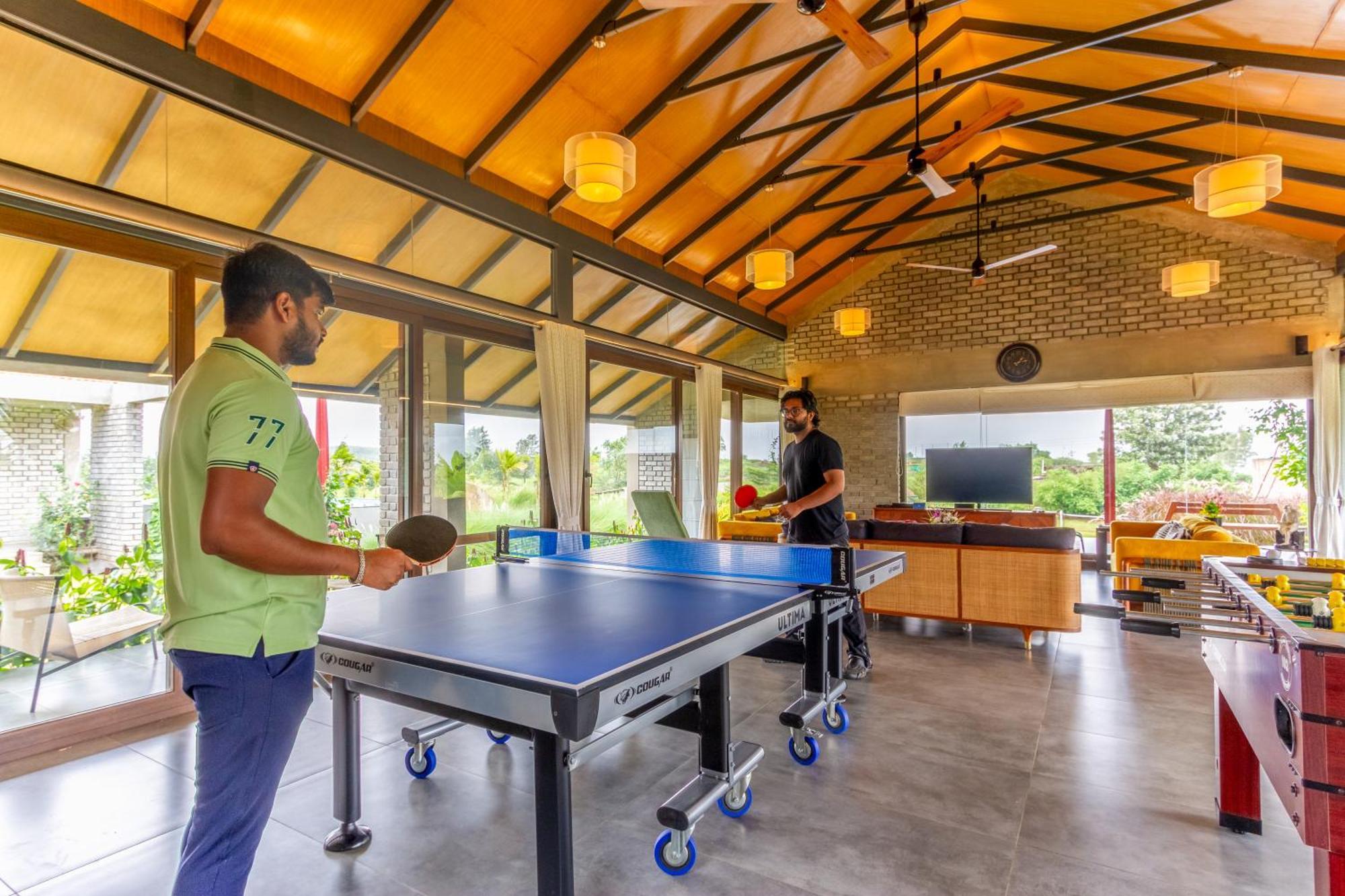 Villa Saffronstays Ashfield - An Eco-luxe 5-bdr In *
