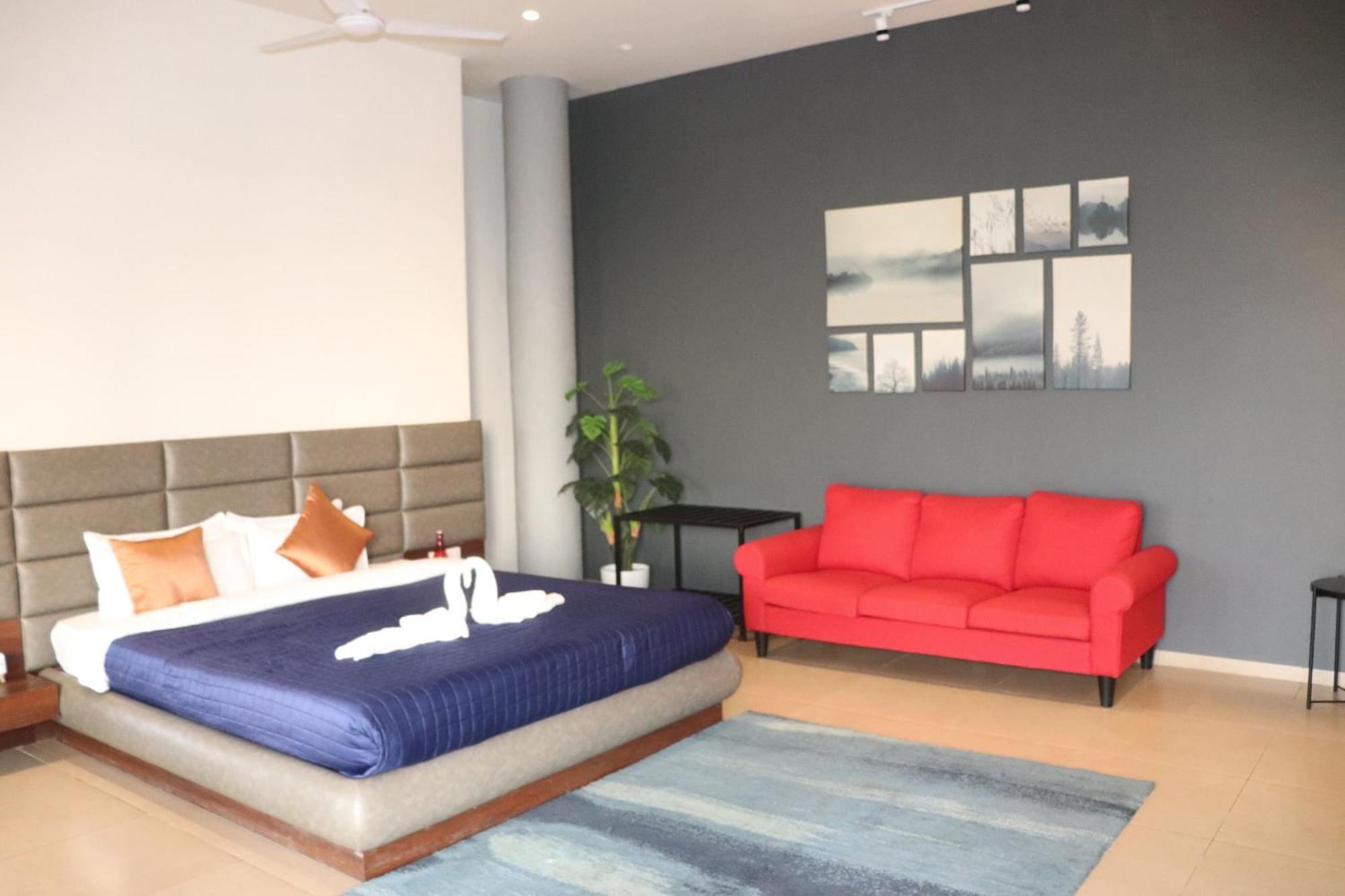 Villa Ama & Trails Aqua Vista Watermark, Nashik