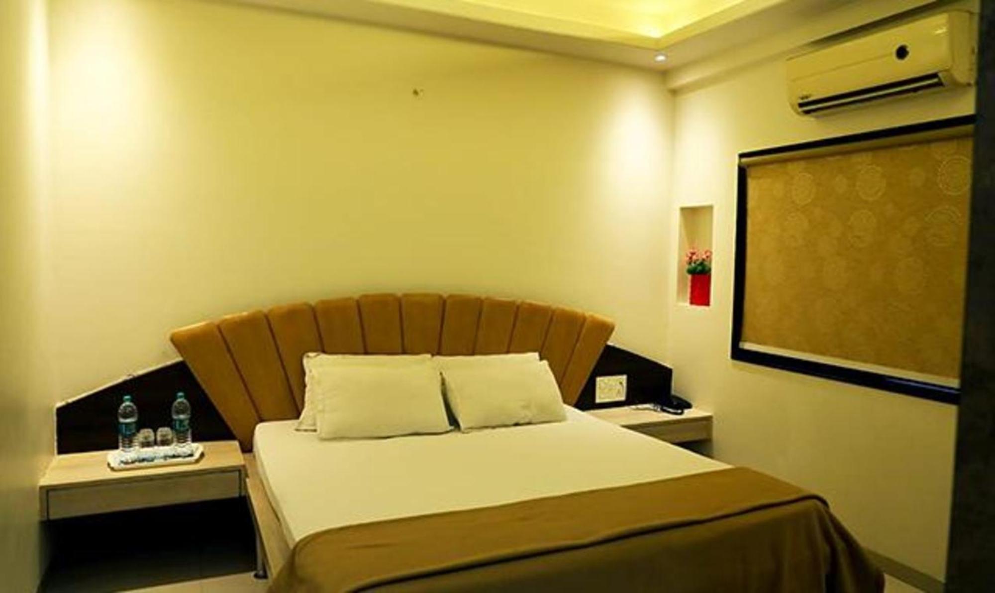 Fabhotel Sai Leela Hotel 3*