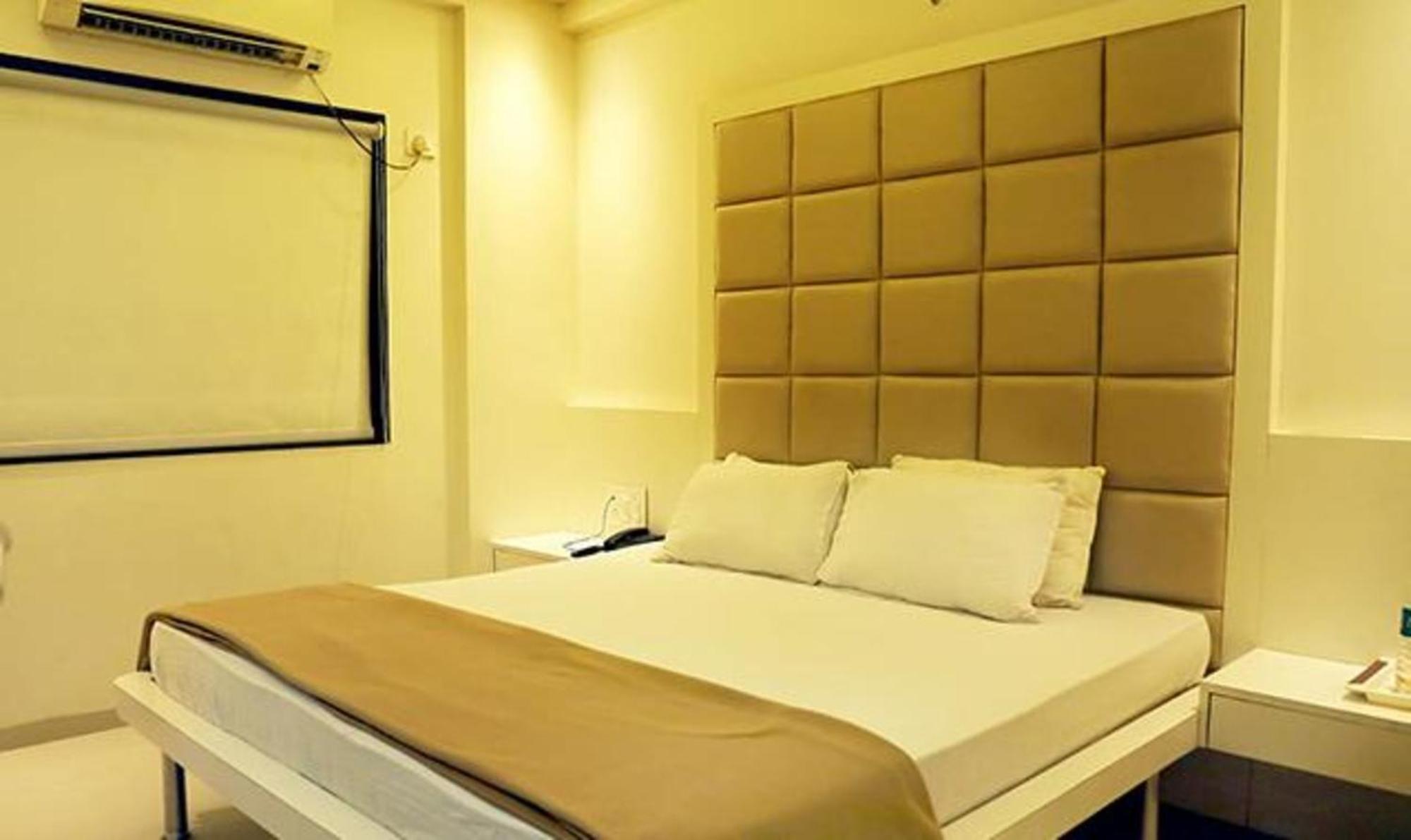 Fabhotel Sai Leela Hotel Nashik