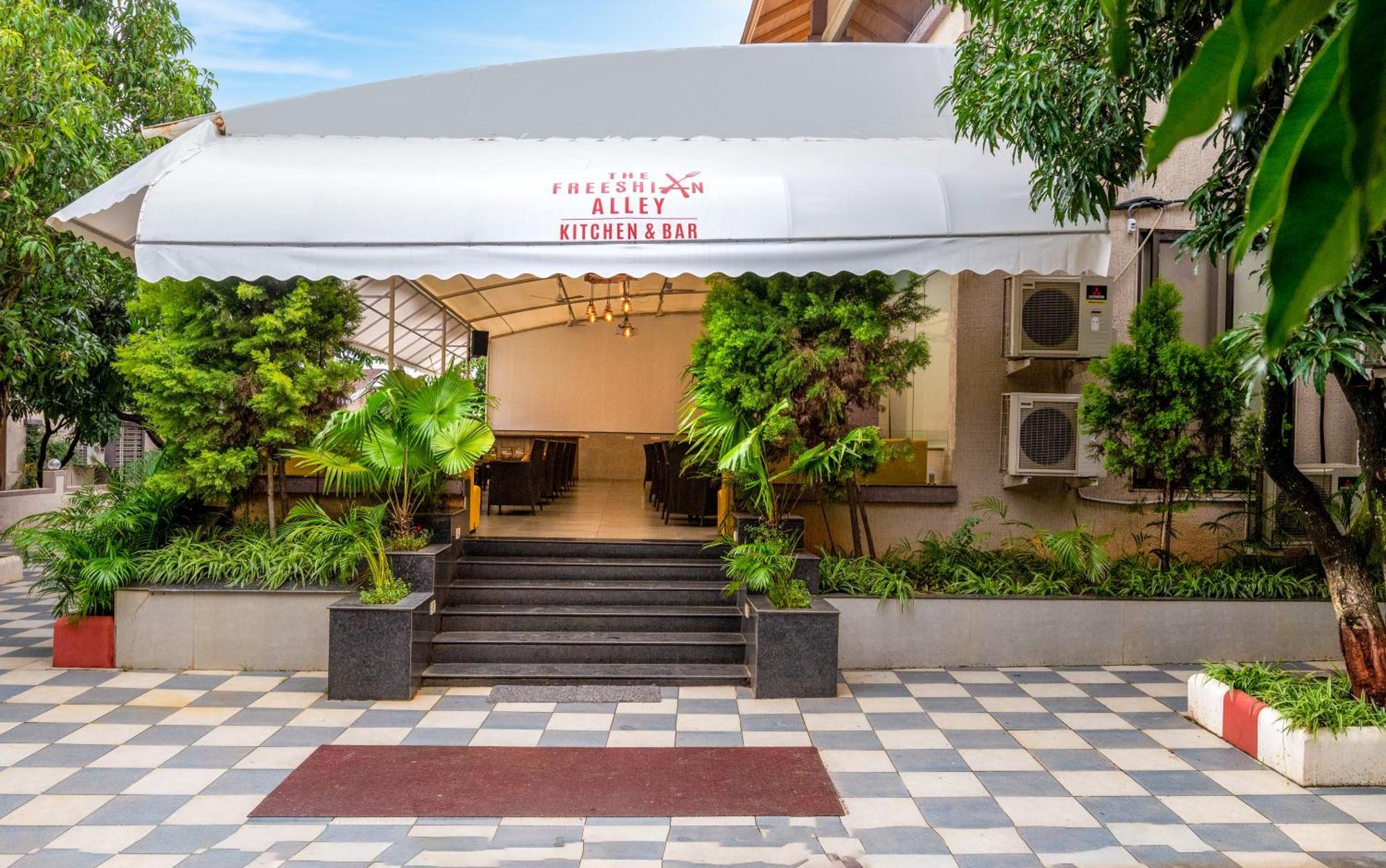 Freesia By Express Resort 4*