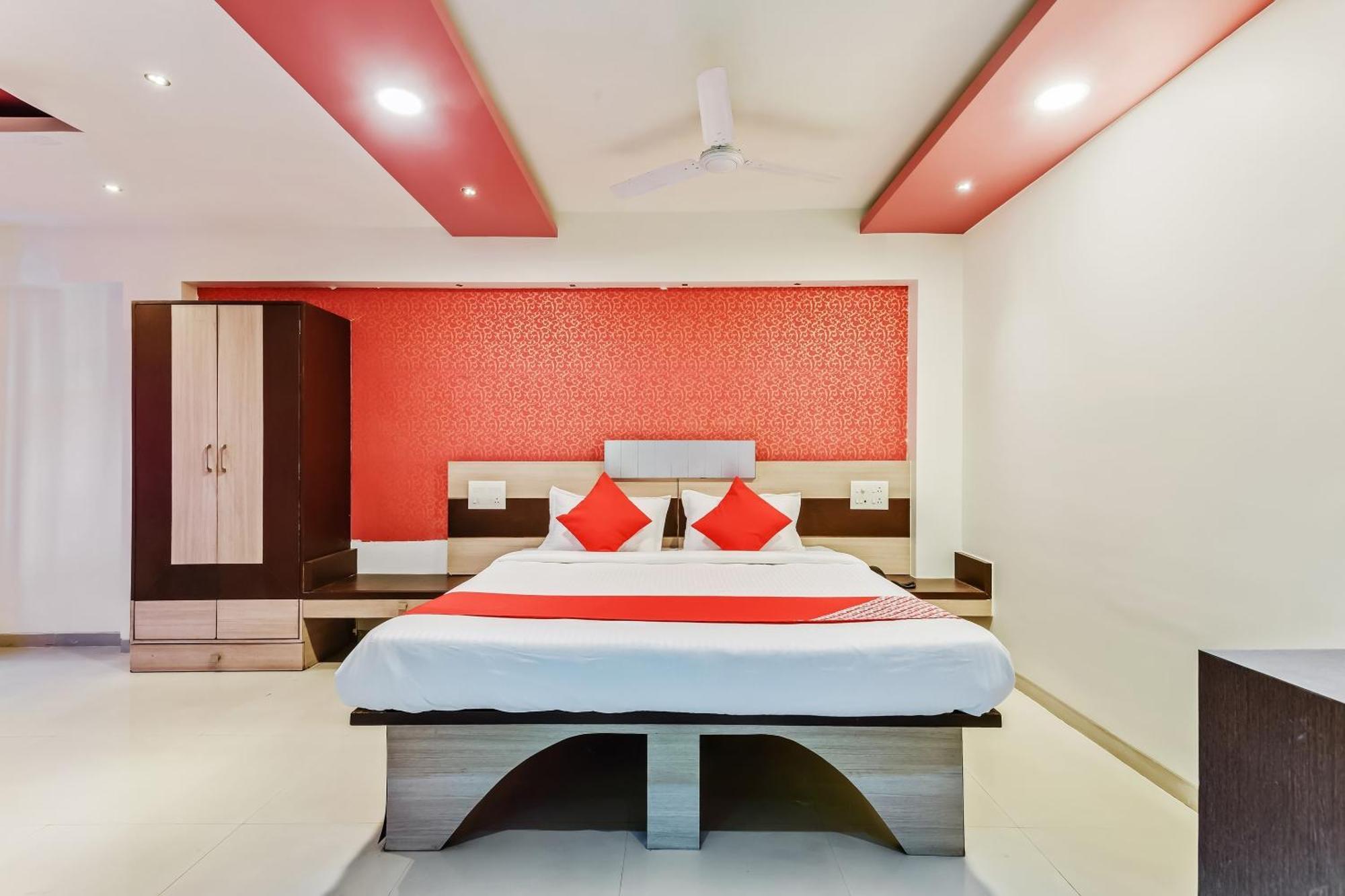 O Sachin Residency Hotel