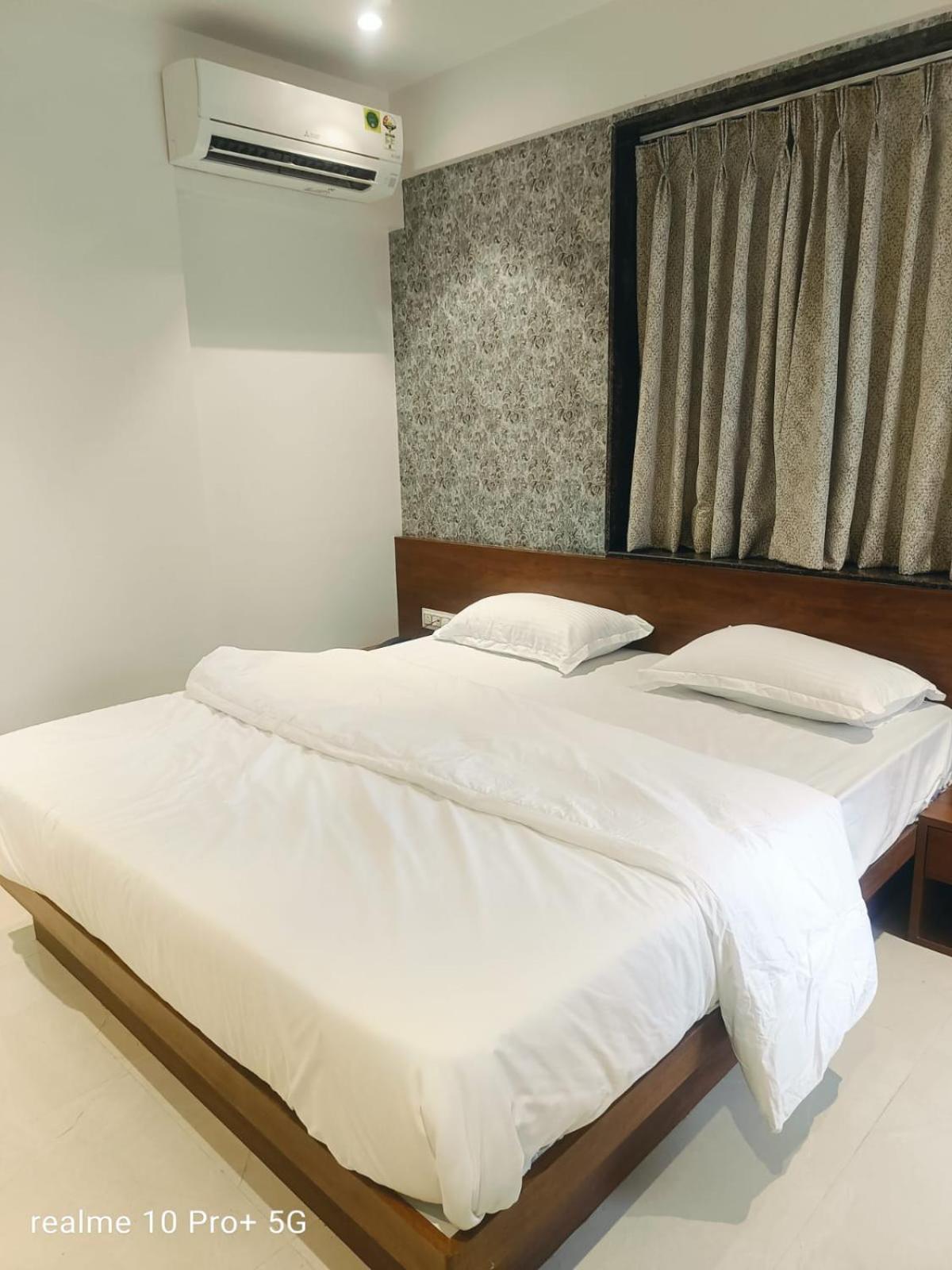 Hotel Drc 2*