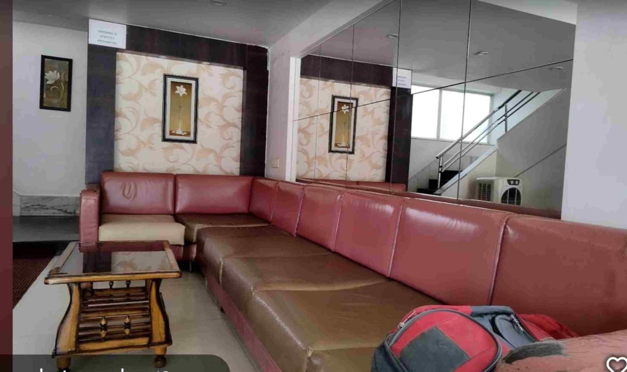 The Byke Suresh Plaza Hotel 2*