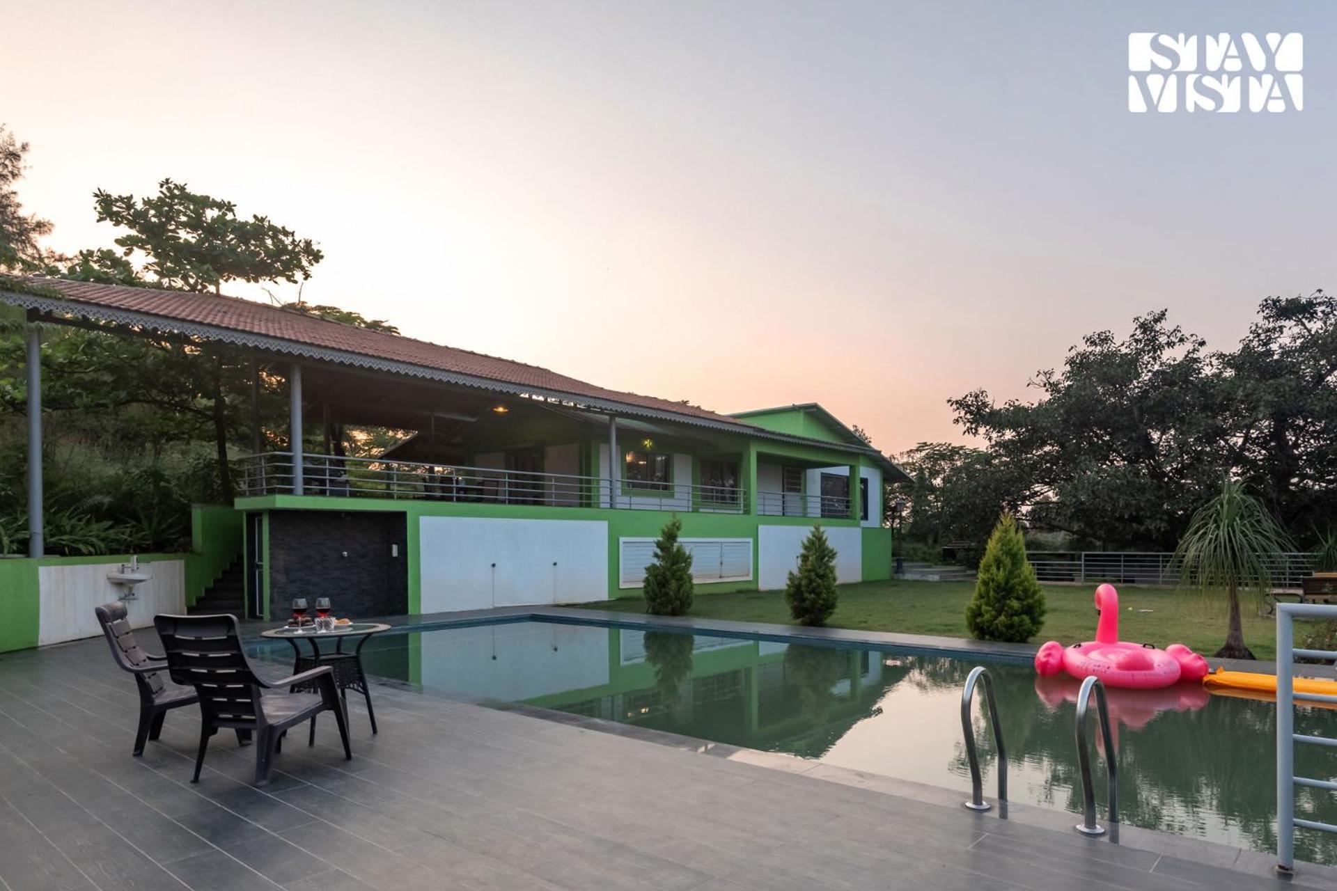 Stayvista At Banyan Bliss With Pool, Bonfire & Lawn Villa Nashik