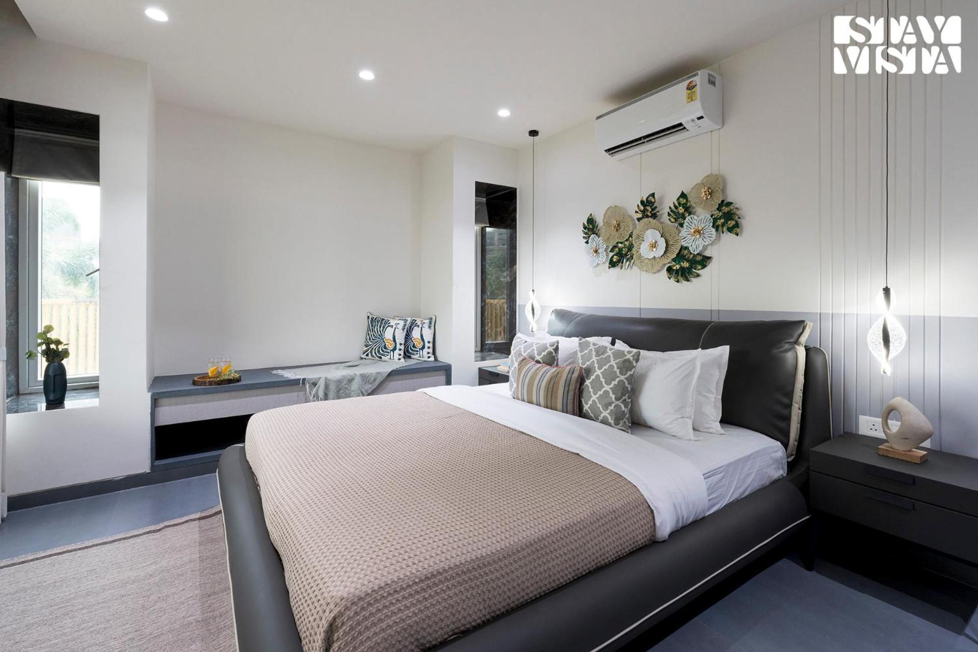Stayvista At Majestic Whispers With Rooftop Pool Nashik