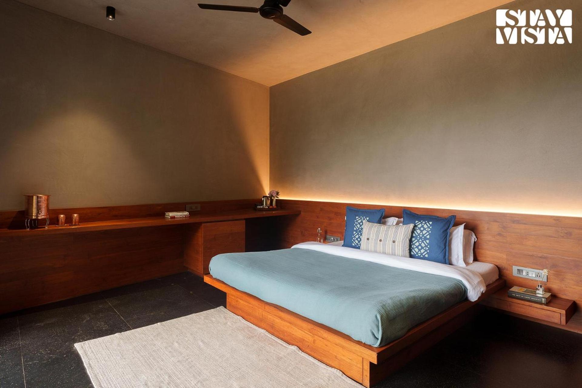 Stayvista At Stonescape With Pool, Lawn & Mountain View * Nashik