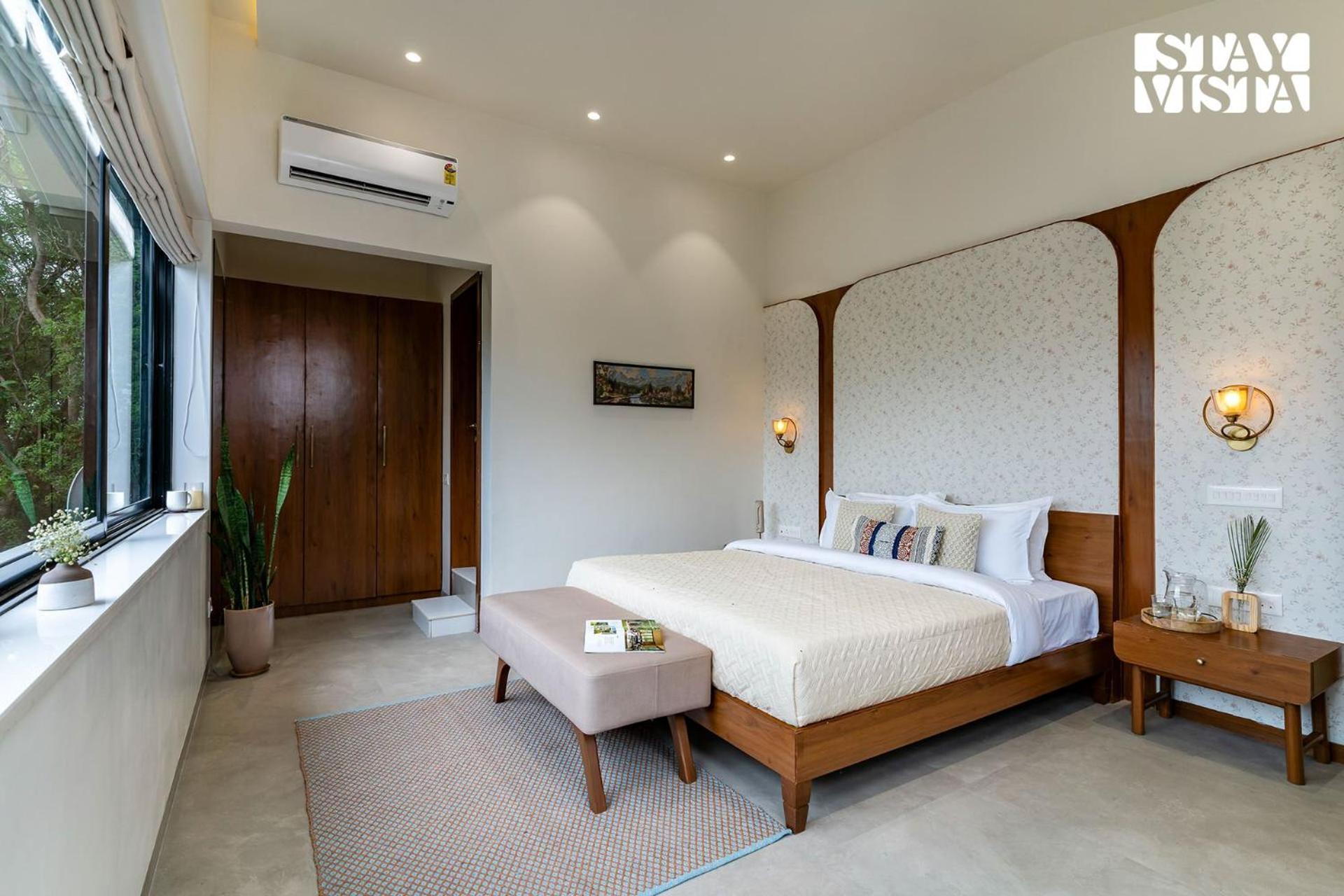 Villa Stayvista At Amber & Mist - Pool And Lawn Nashik
