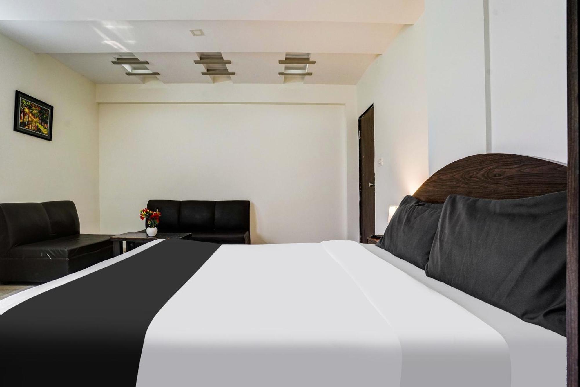 Super O Near Vijay Mamta Theatre Formerly Sahara Hotel 3*