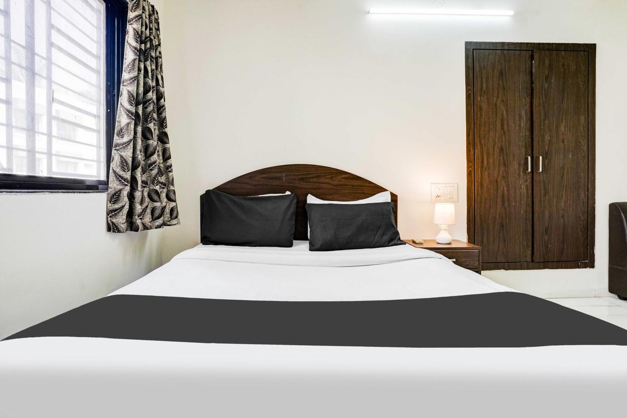 Hotel Super O Near Vijay Mamta Theatre Formerly Sahara Nashik