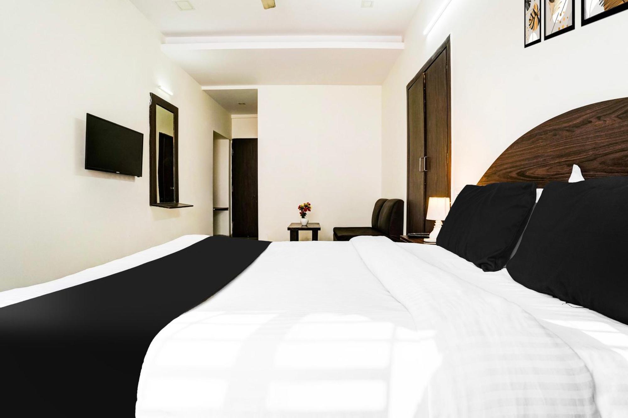 Hotel Super O Near Vijay Mamta Theatre Formerly Sahara