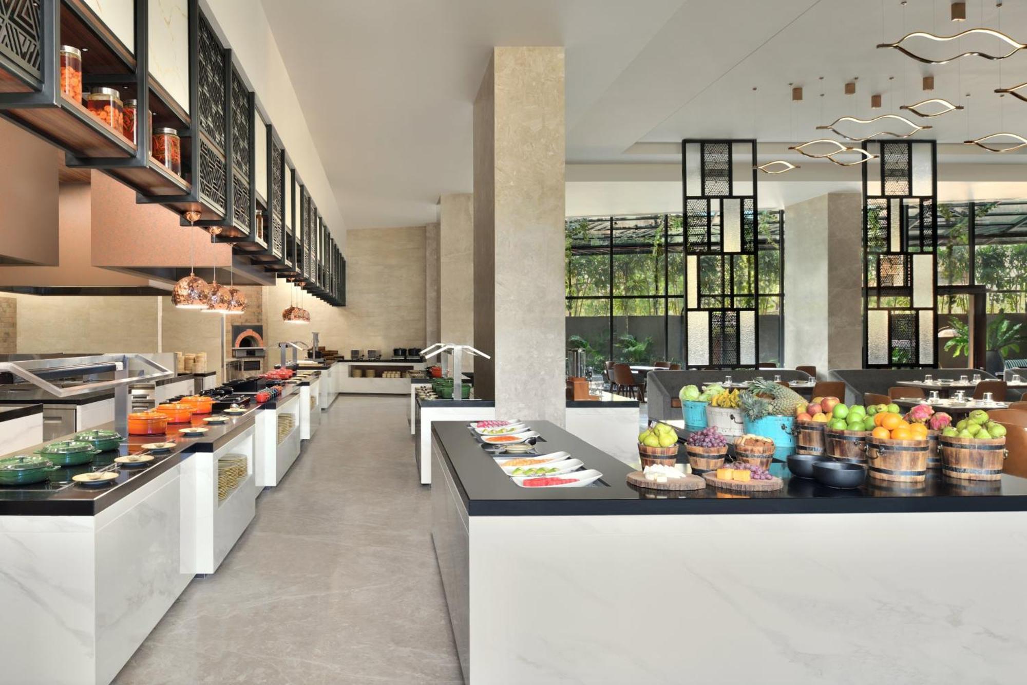 Courtyard By Marriott 5*