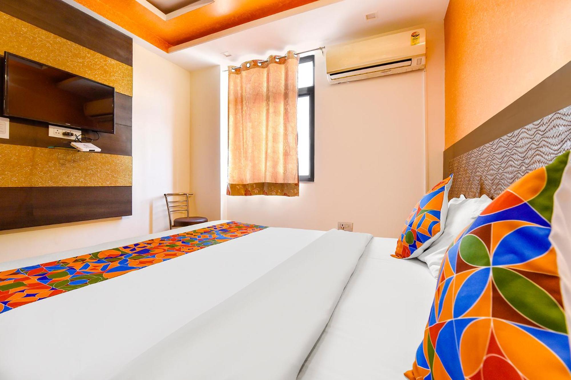 Fabhotel Prestige Elite - Road
