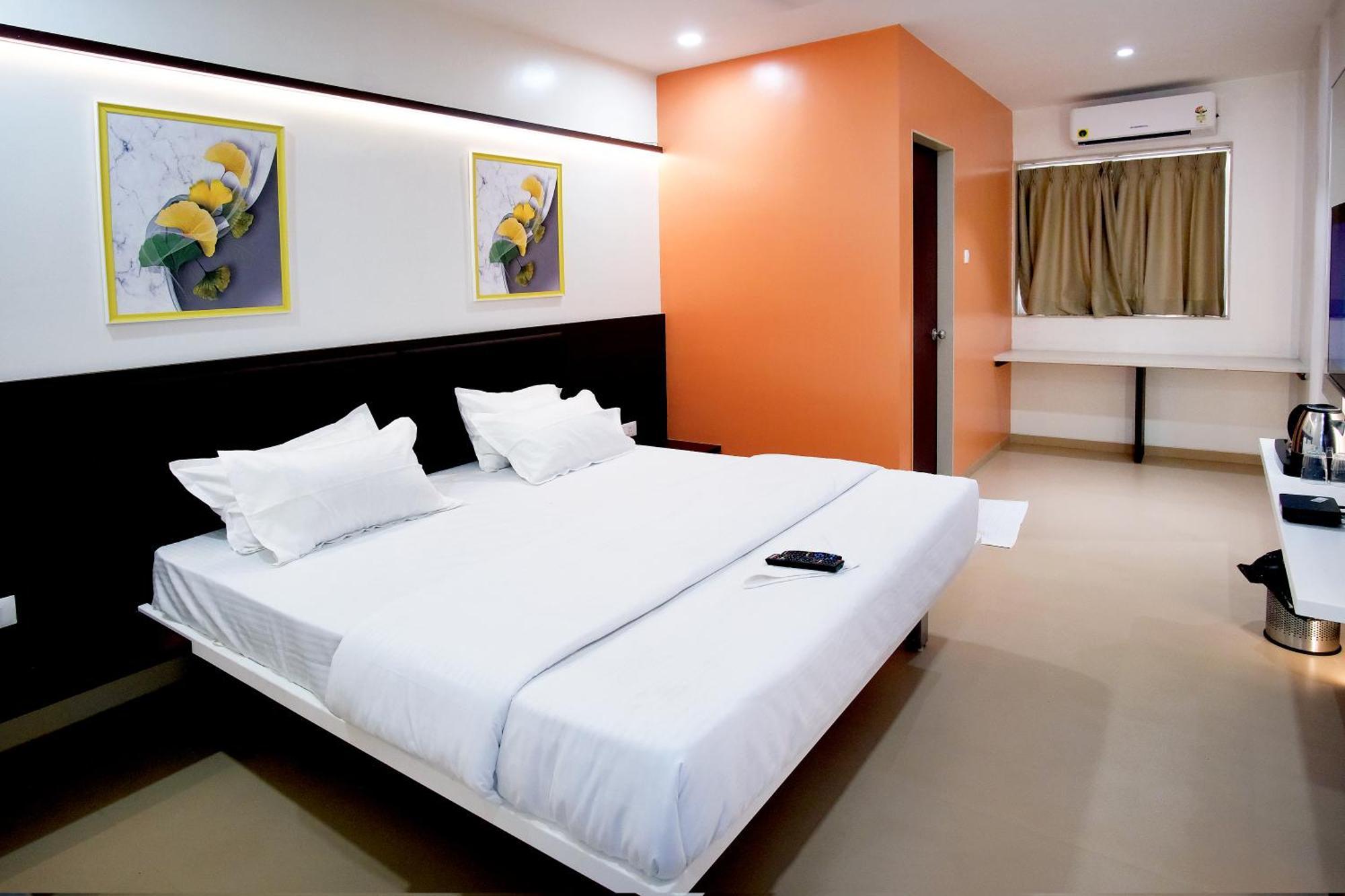 Hotel Haldi Nashik