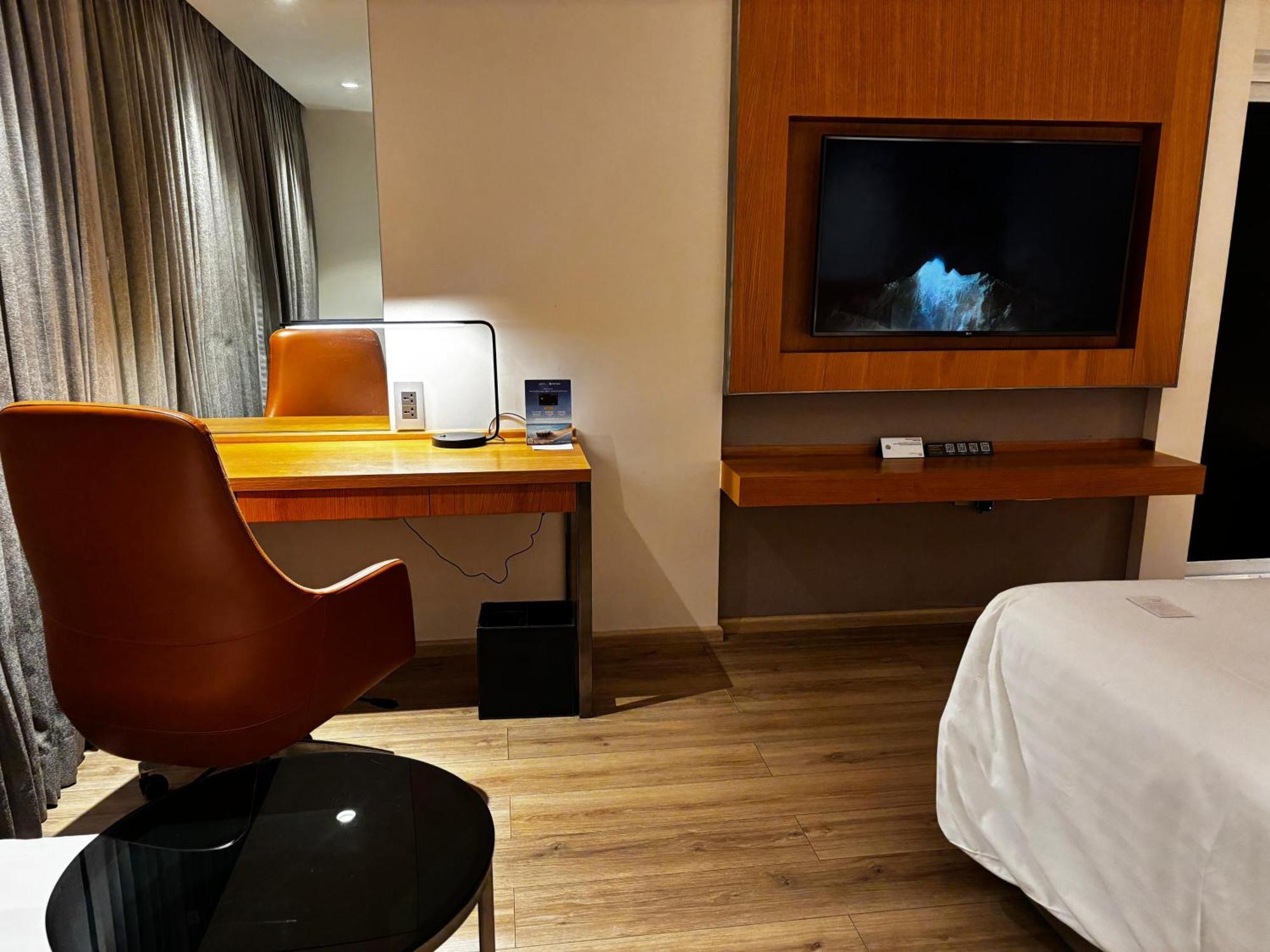 Courtyard By Marriott 5*