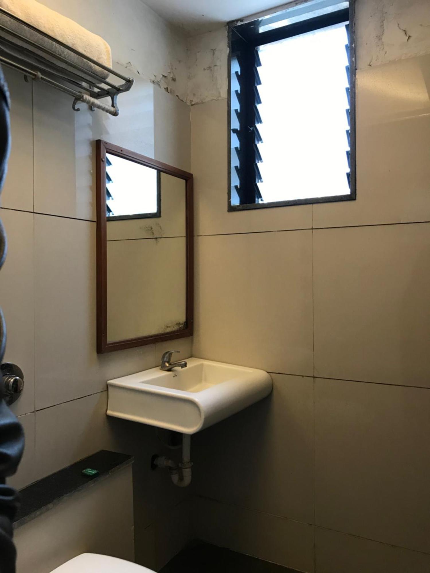 Hotel Liva 2*