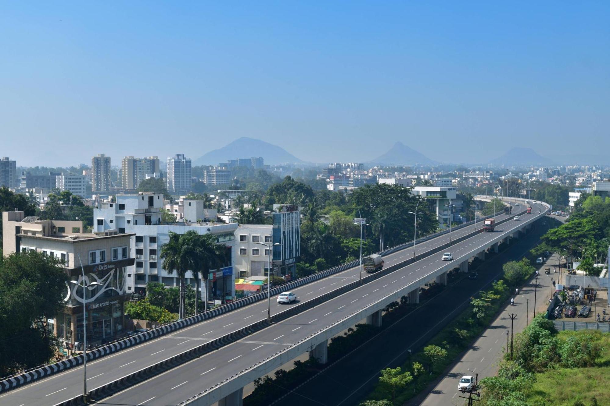 Courtyard By Marriott Hotel Nashik