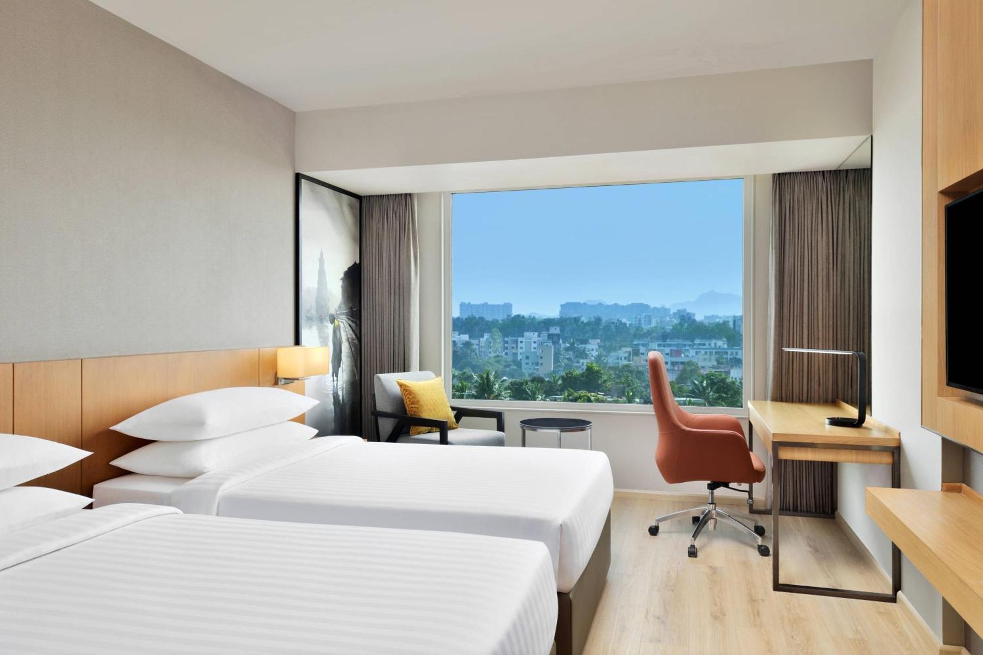 Courtyard By Marriott 5*