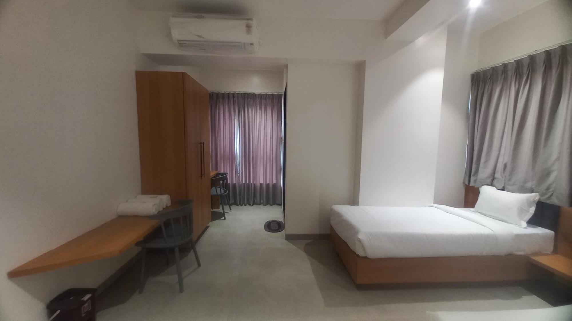 Hotel Elite 3*