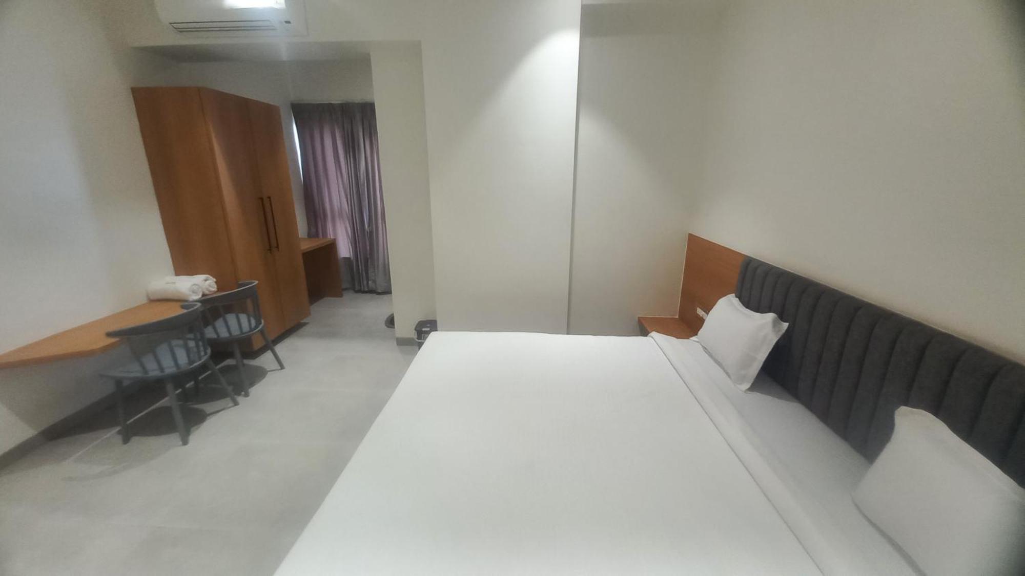 Elite Hotel