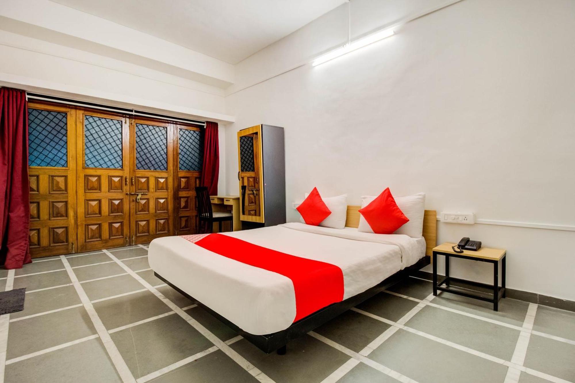 Super O Saubhagya Hotel Nashik