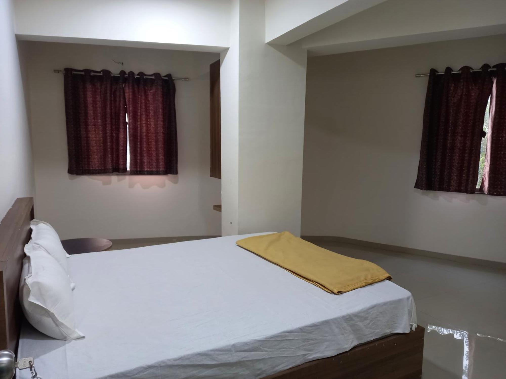 Hotel Highway Palace 2*