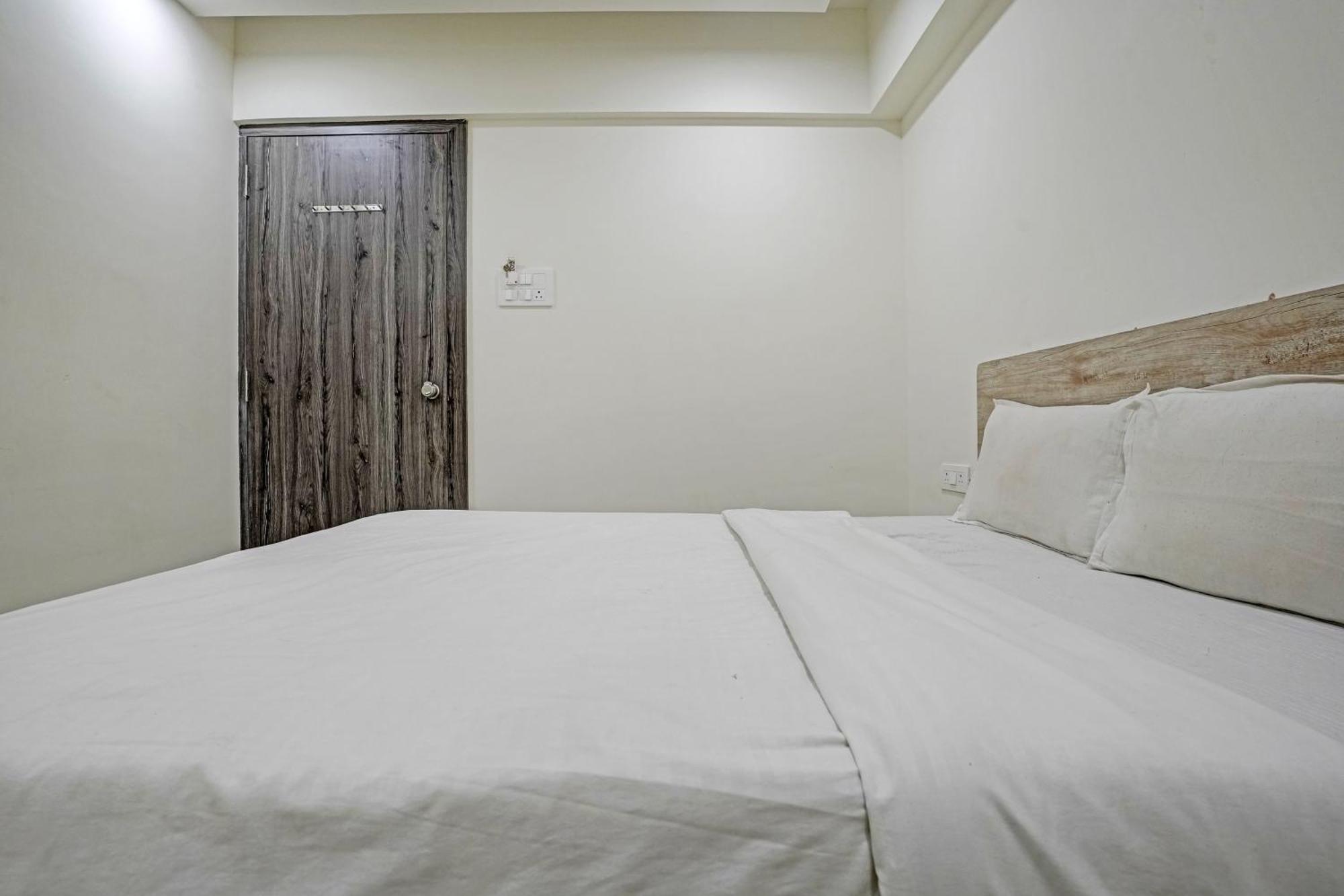 Hotel O Samarth Nagar Formerly Bhakti *