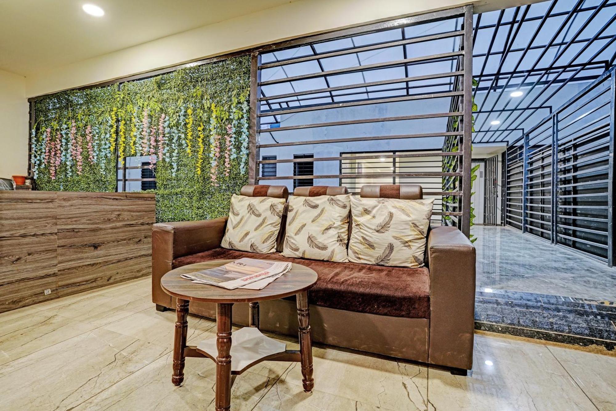 Hotel O Samarth Nagar Formerly Bhakti