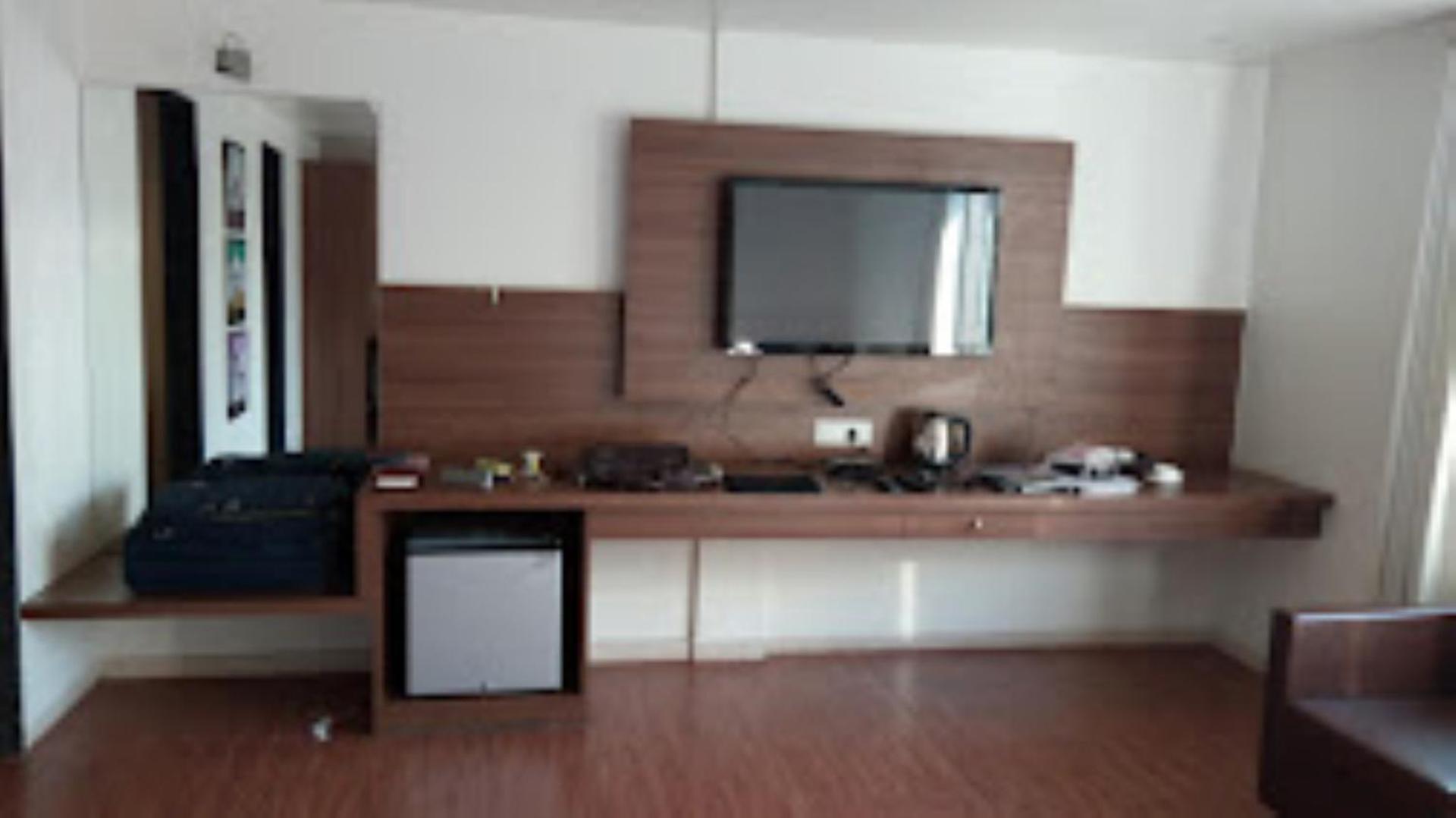 Luxx Riviera , Hotel 3*