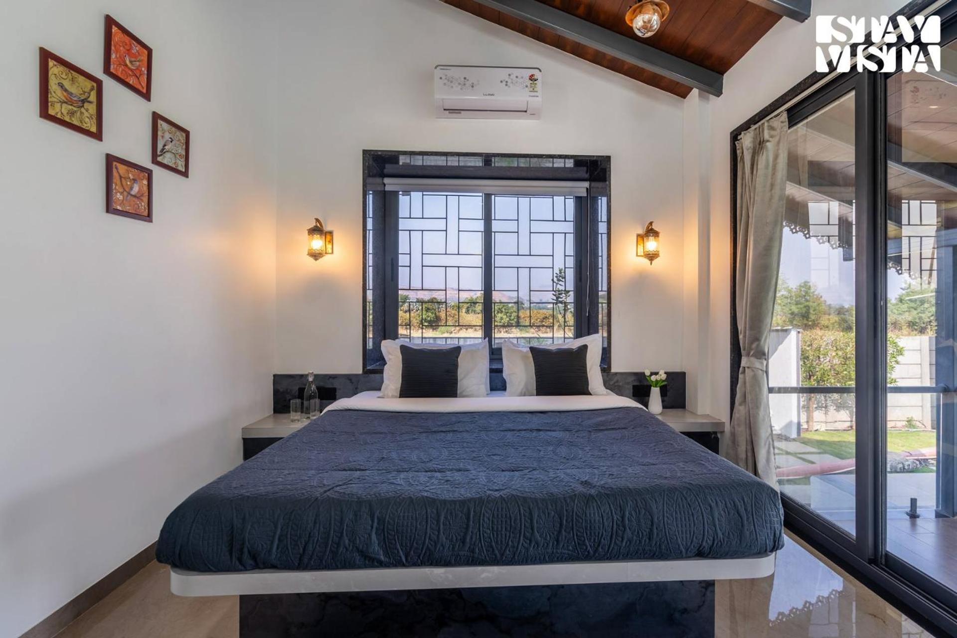 Stayvista At Blisswood With Pool & Bar Villa Nashik