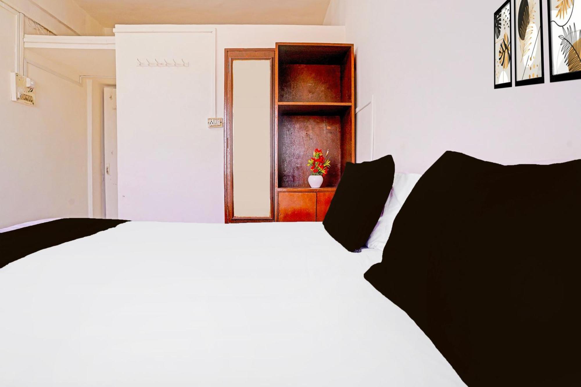 Hotel O Paradise 3*