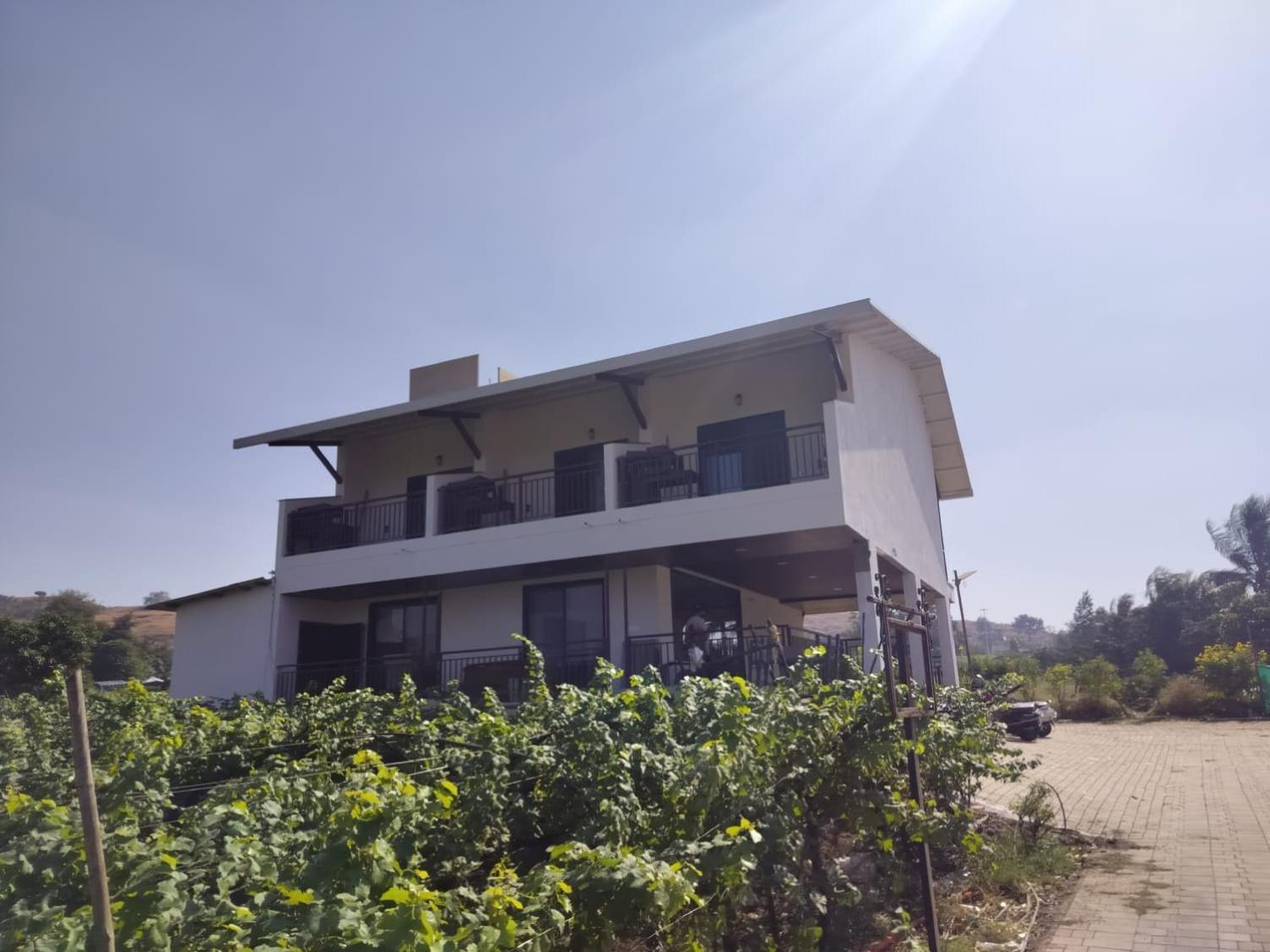 Soma Vineyard -nashik 3*