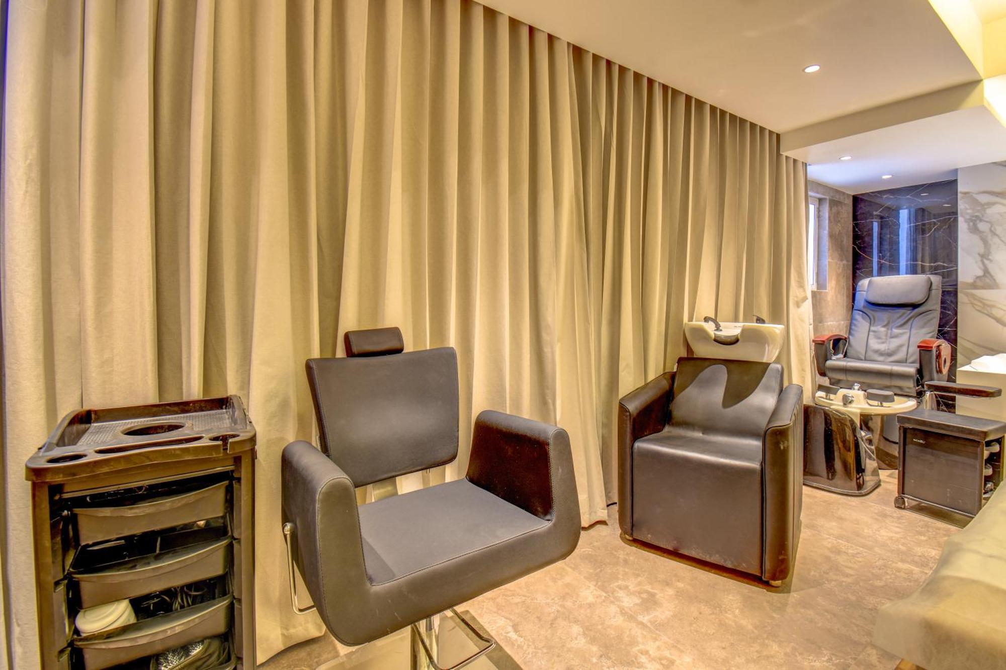 The Ssk Solitaire , Boutique And Hotel Nashik