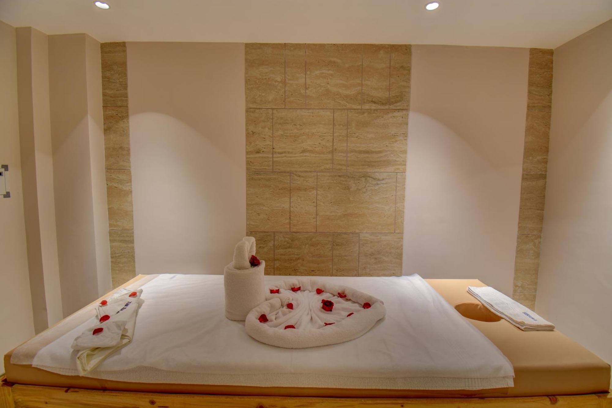 Hotel The Ssk Solitaire , Boutique And